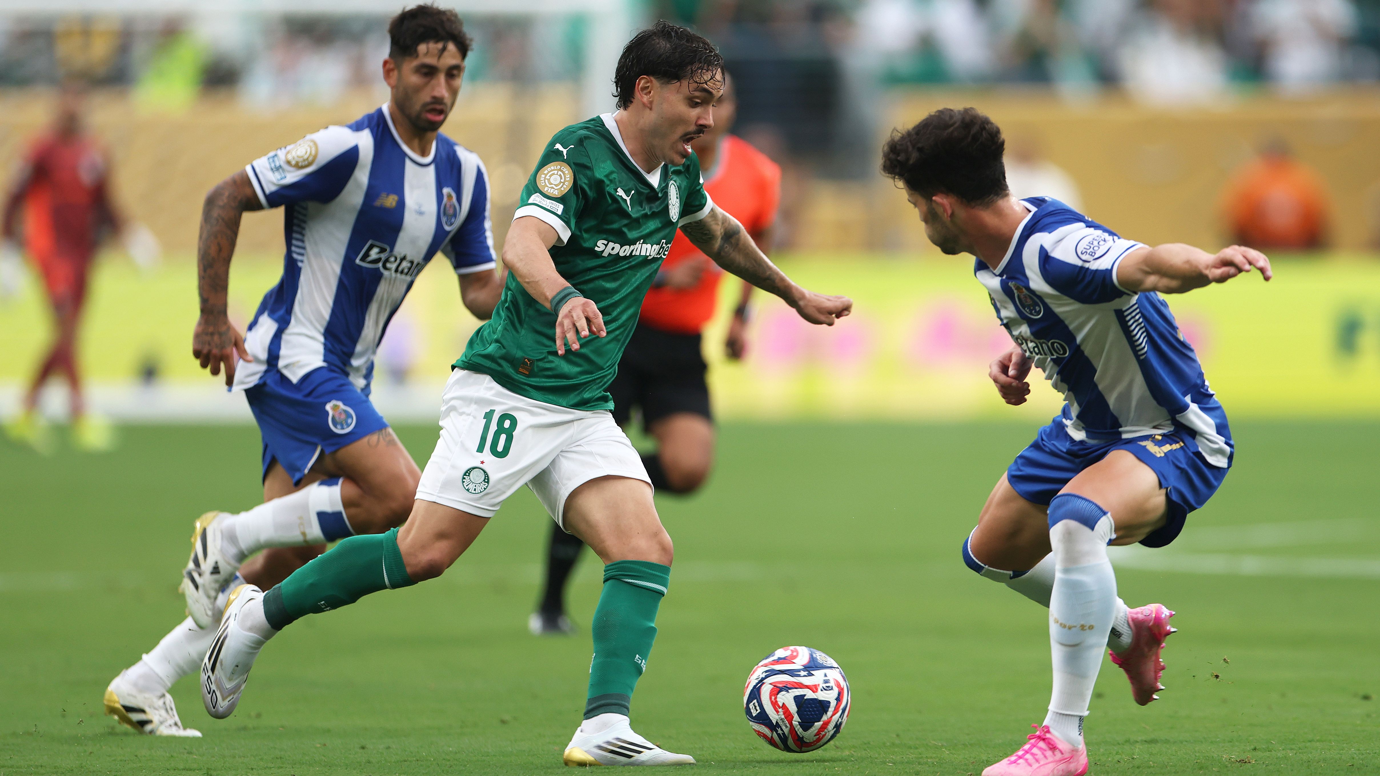 SE Palmeiras v FC Porto: Group A - FIFA Club World Cup 2025