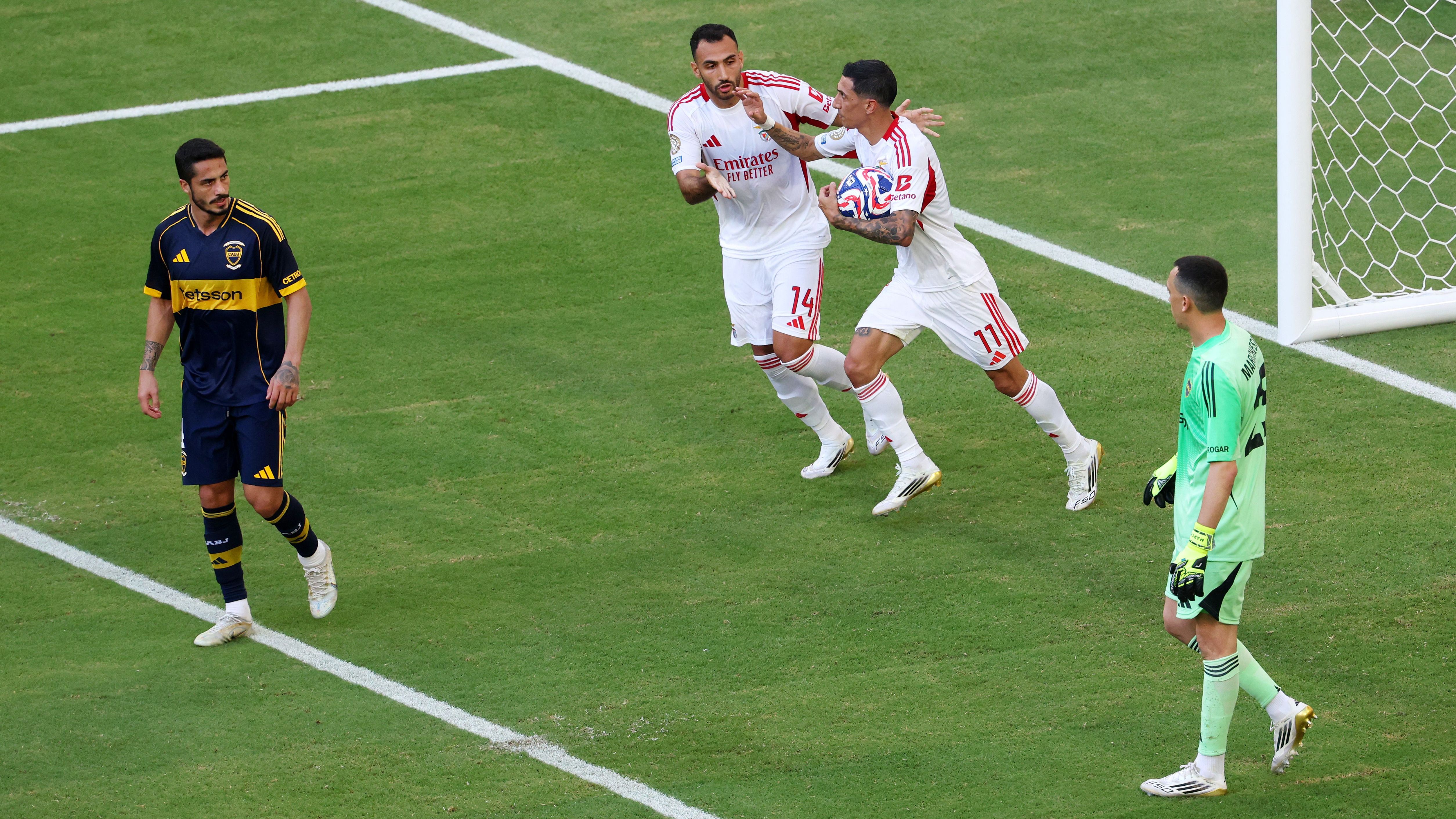 CA Boca Juniors v SL Benfica: Group C - FIFA Club World Cup 2025