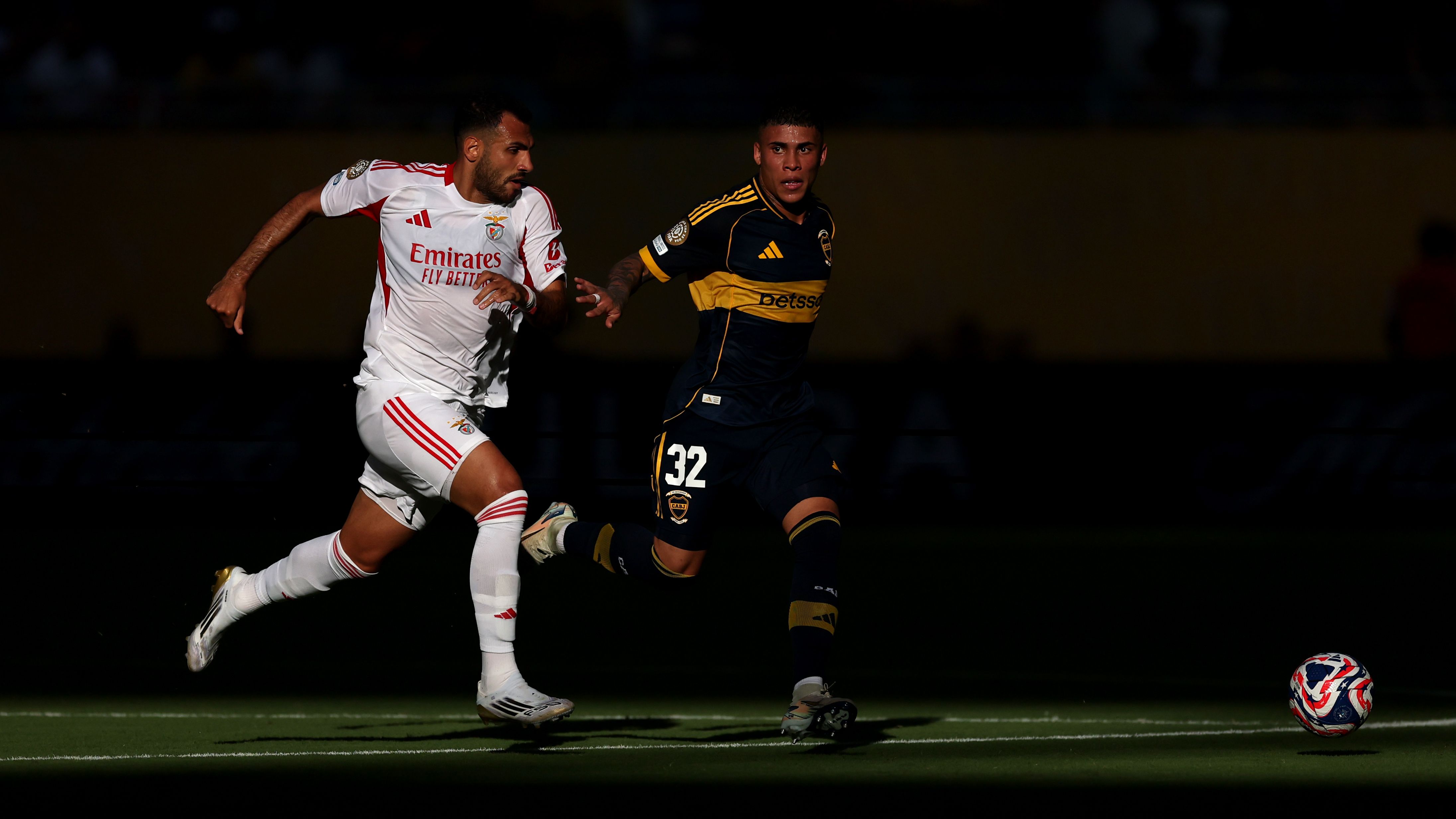 CA Boca Juniors v SL Benfica: Group C - FIFA Club World Cup 2025