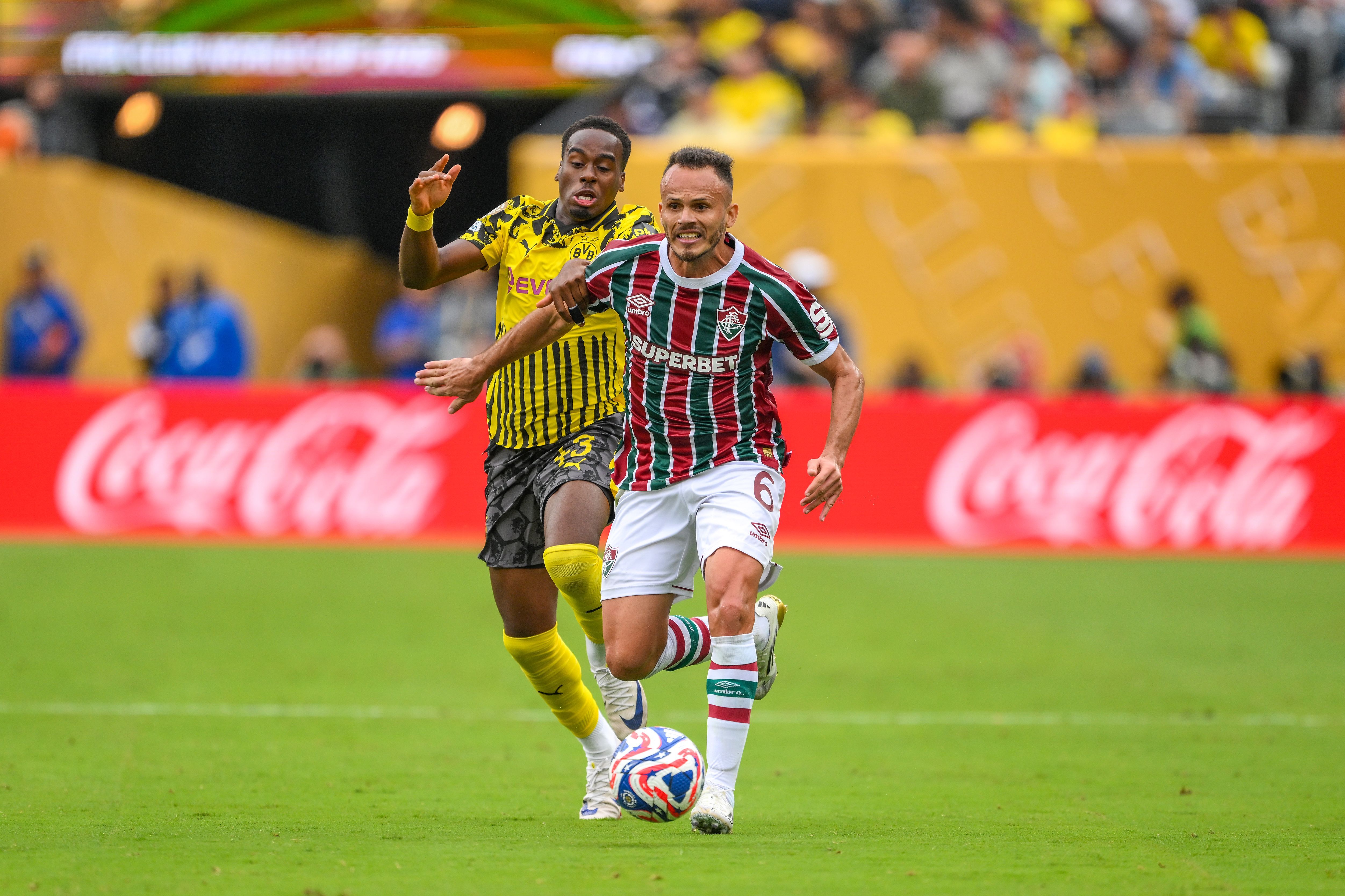 Fluminense FC v Borussia Dortmund: Group F - FIFA Club World Cup 2025