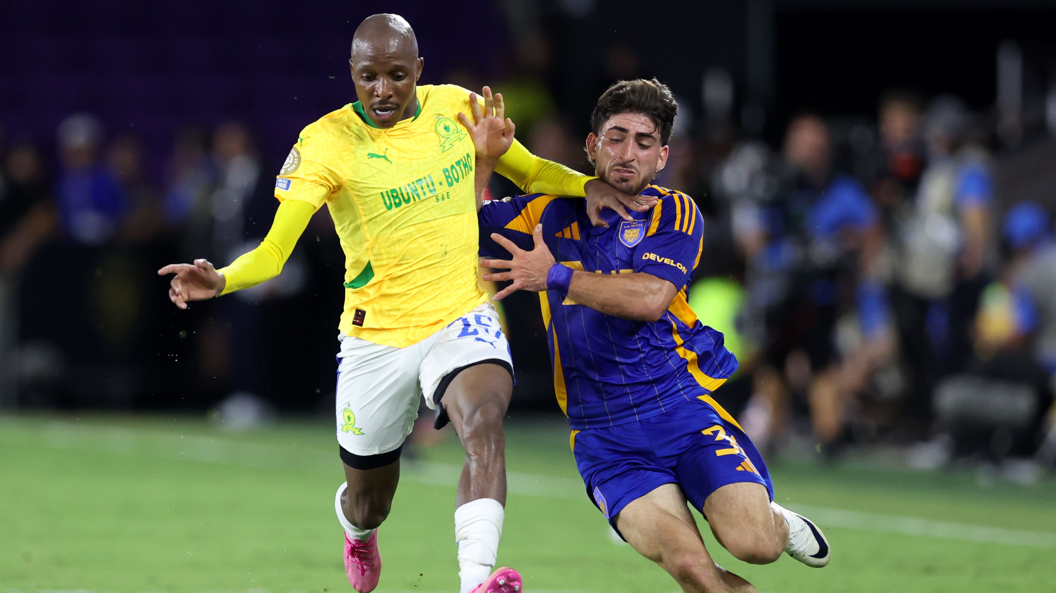 Ulsan HD FC v Mamelodi Sundowns FC: Group F - FIFA Club World Cup 2025