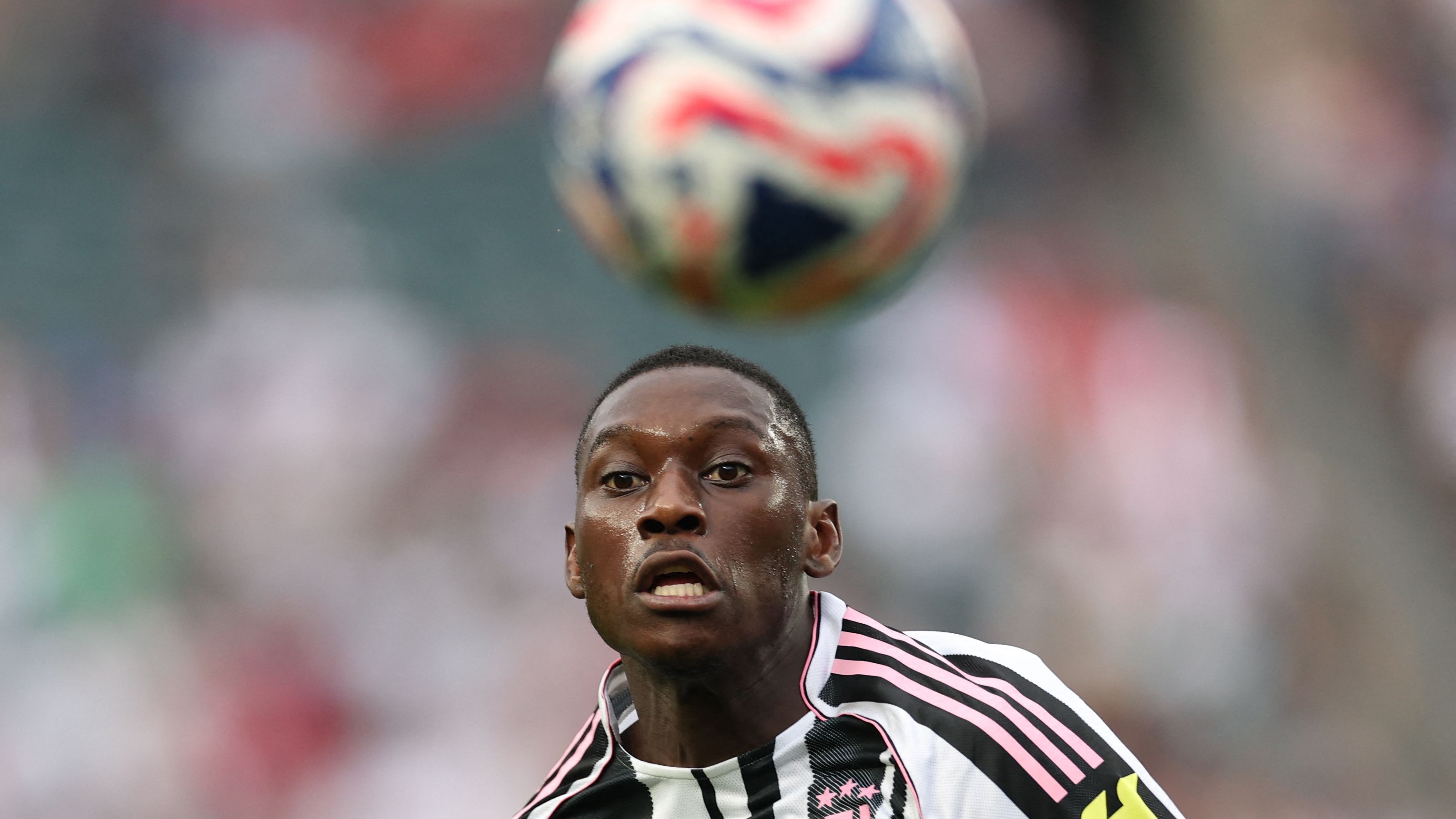 PSG furious with Juventus director Damien Comolli for cancelling Randal Kolo Muani transfer agreement before Tottenham swooped in to sign French forward | Goal.com UK