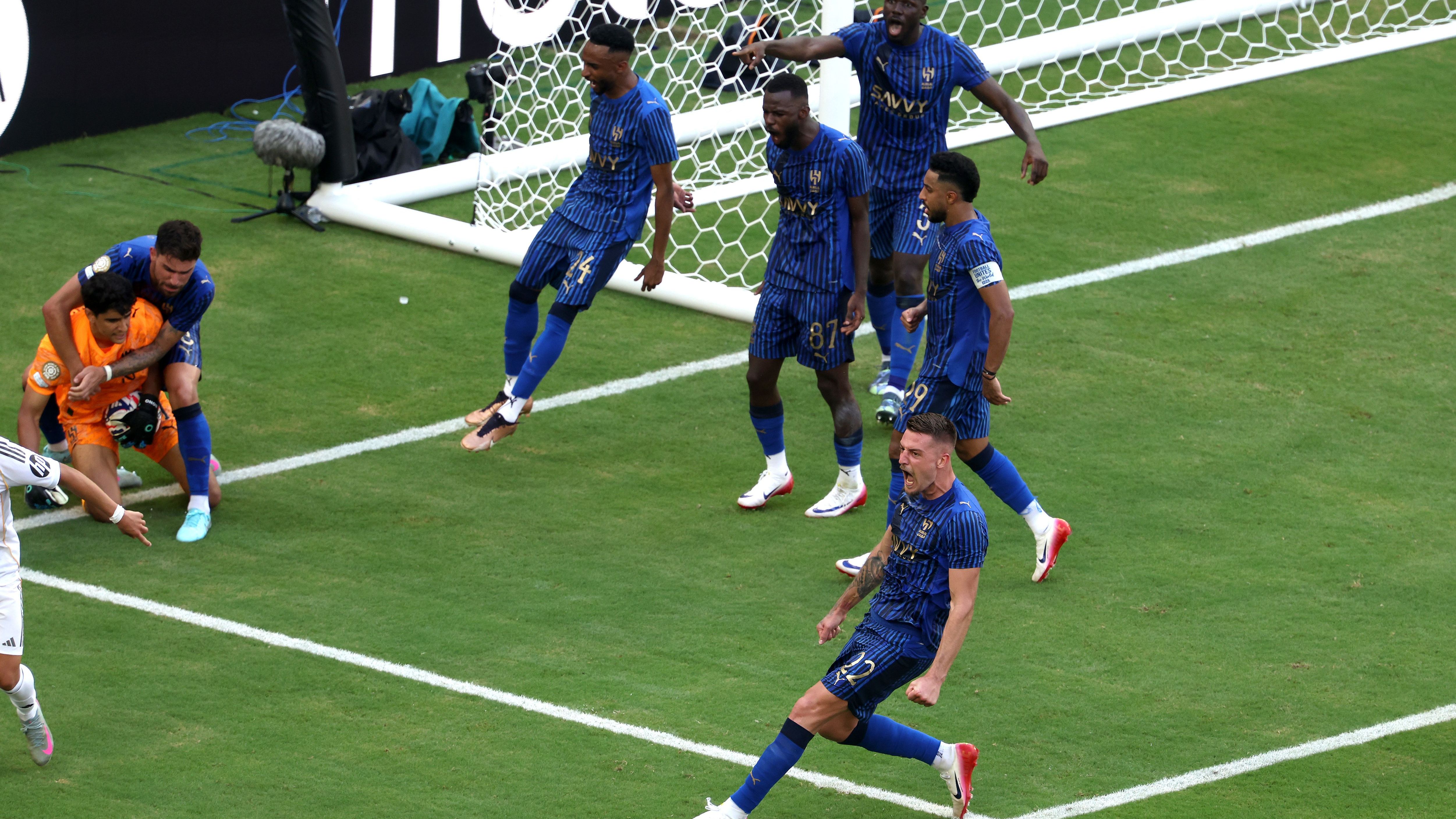 Real Madrid CF v Al Hilal: Group H - FIFA Club World Cup 2025