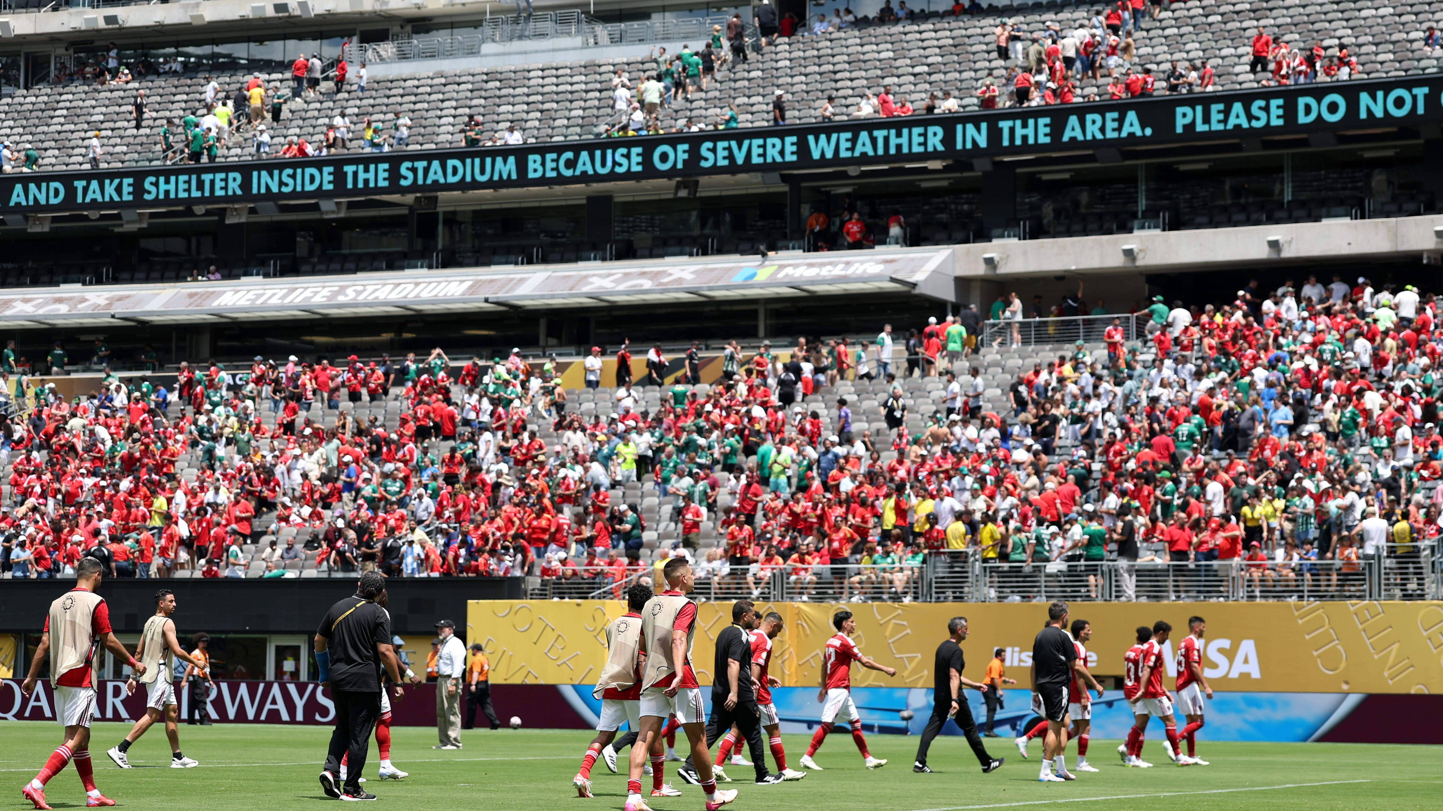 SE Palmeiras v Al Ahly SC: Group A - FIFA Club World Cup 2025