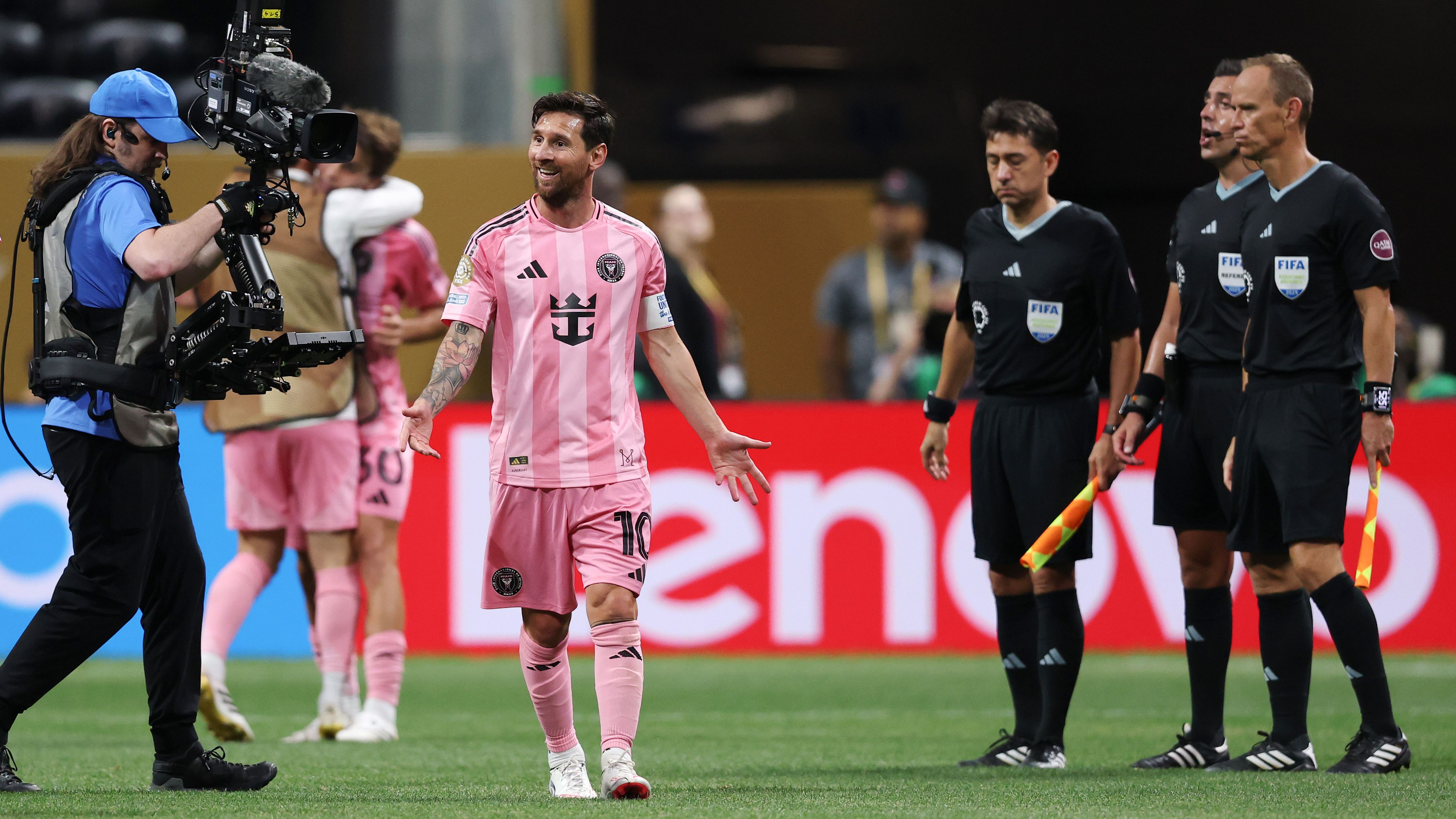 Inter Miami CF v FC Porto: Group A - FIFA Club World Cup 2025