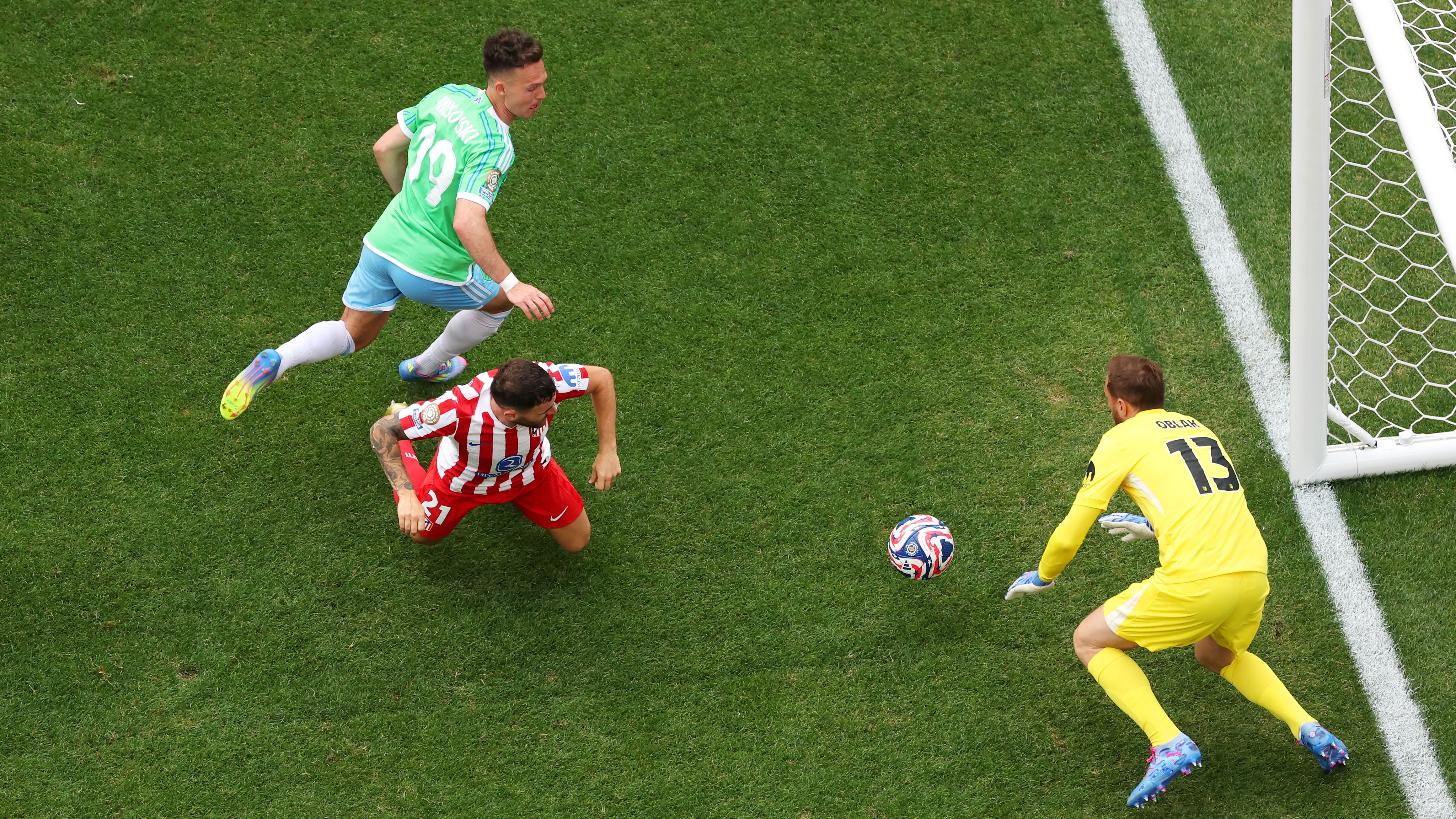 Seattle Sounders FC v Club Atletico de Madrid: Group B - FIFA Club World Cup 2025