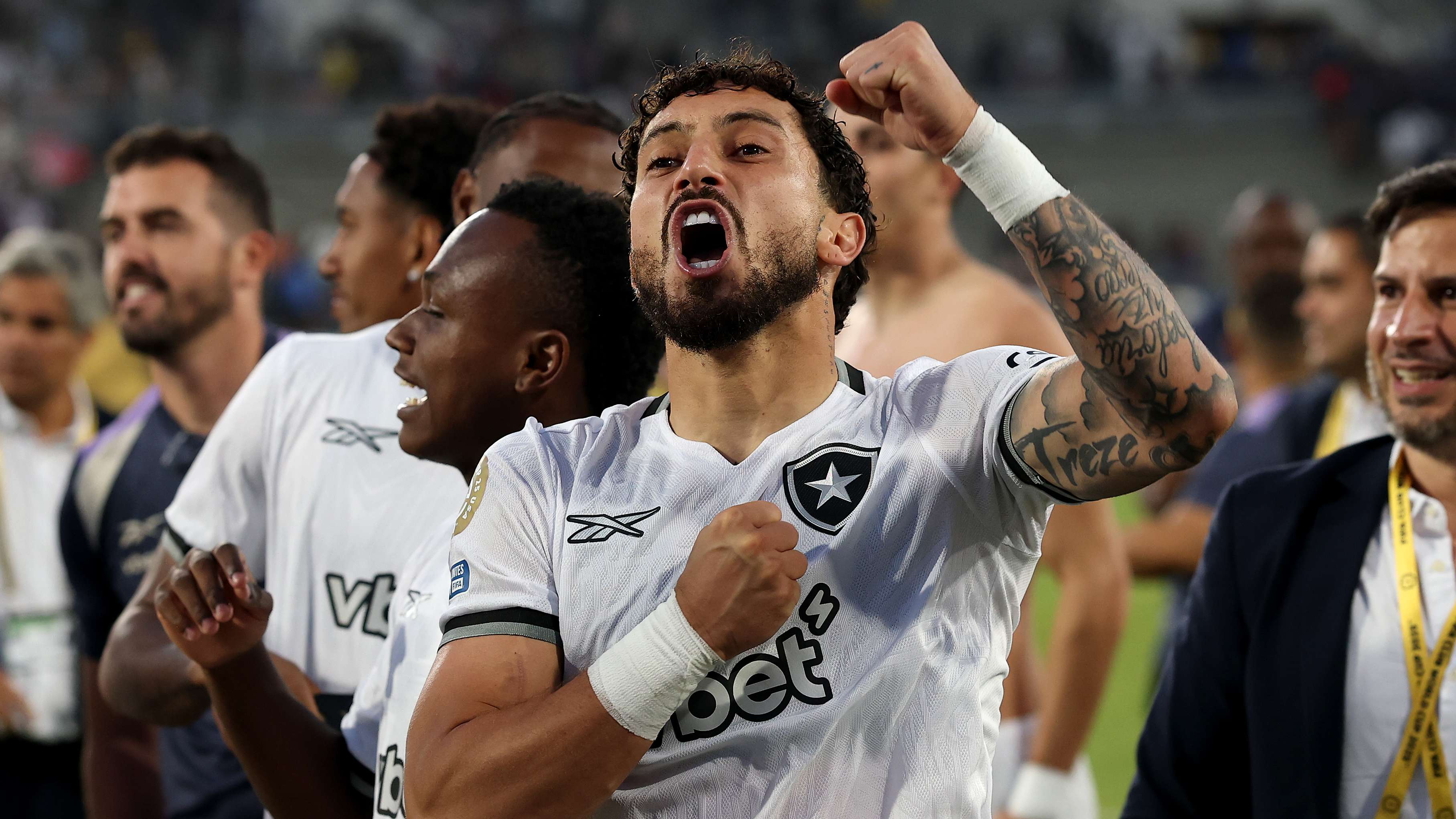 Paris Saint-Germain FC v Botafogo FR: Group B - FIFA Club World Cup 2025