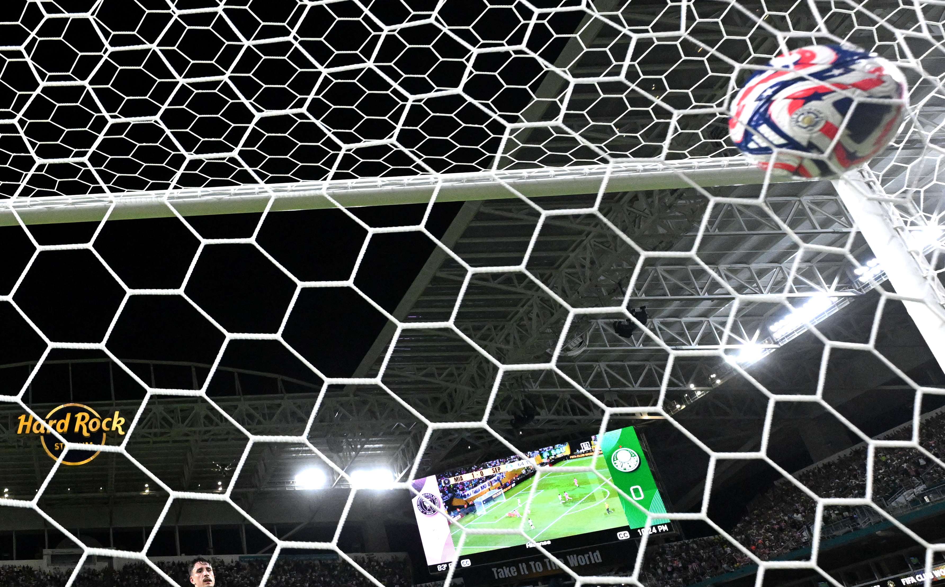 TOPSHOT-FBL-WC-CLUB-2025-MATCH35-INTER MIAMI-PALMEIRAS