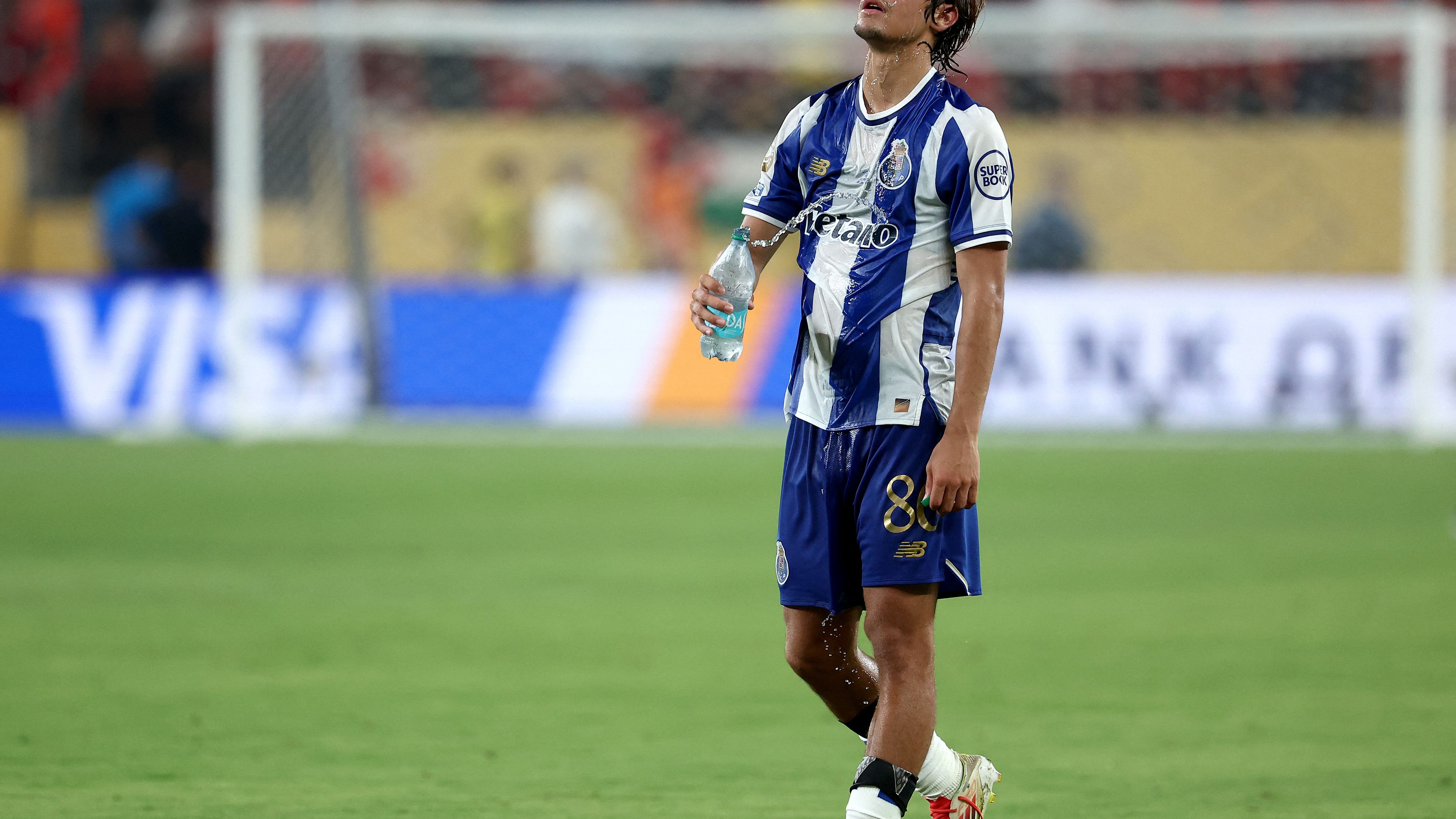 FBL-WC-CLUB-2025-MATCH36-PORTO-AHLY