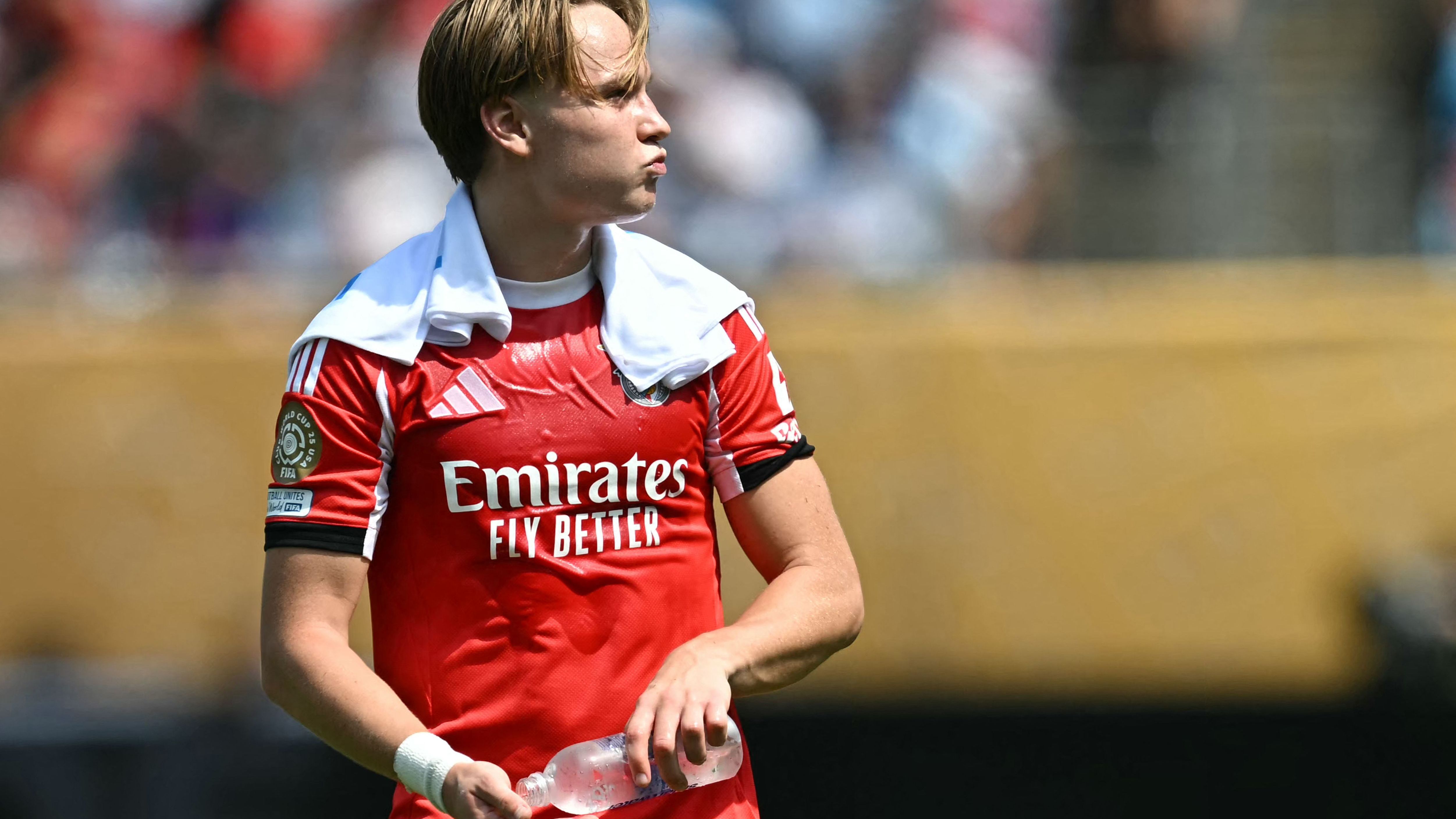 FBL-WC-CLUB-2025-MATCH38-BENFICA-BAYERN