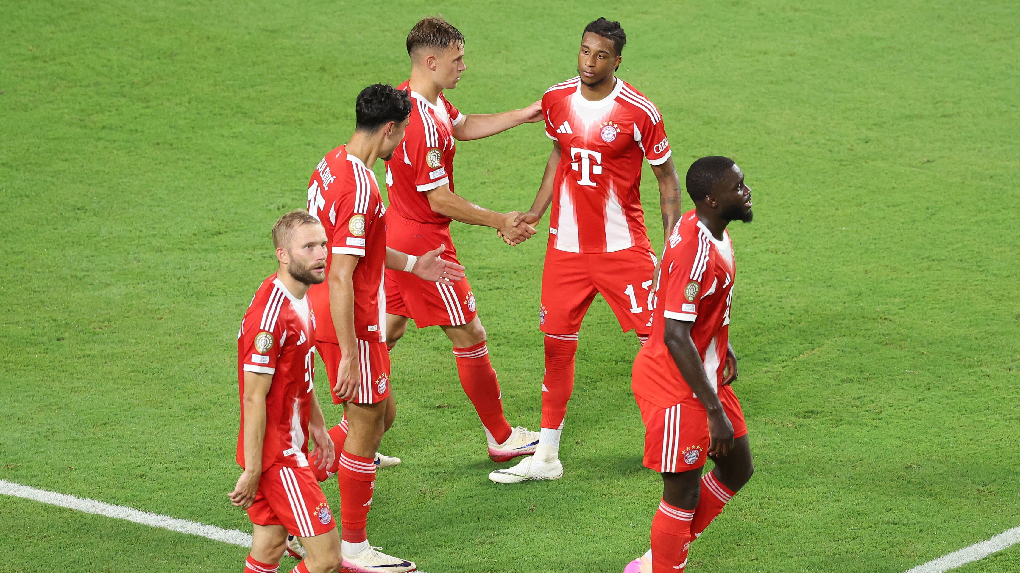 FC Bayern München v CA Boca Juniors: Group C - FIFA Club World Cup 2025