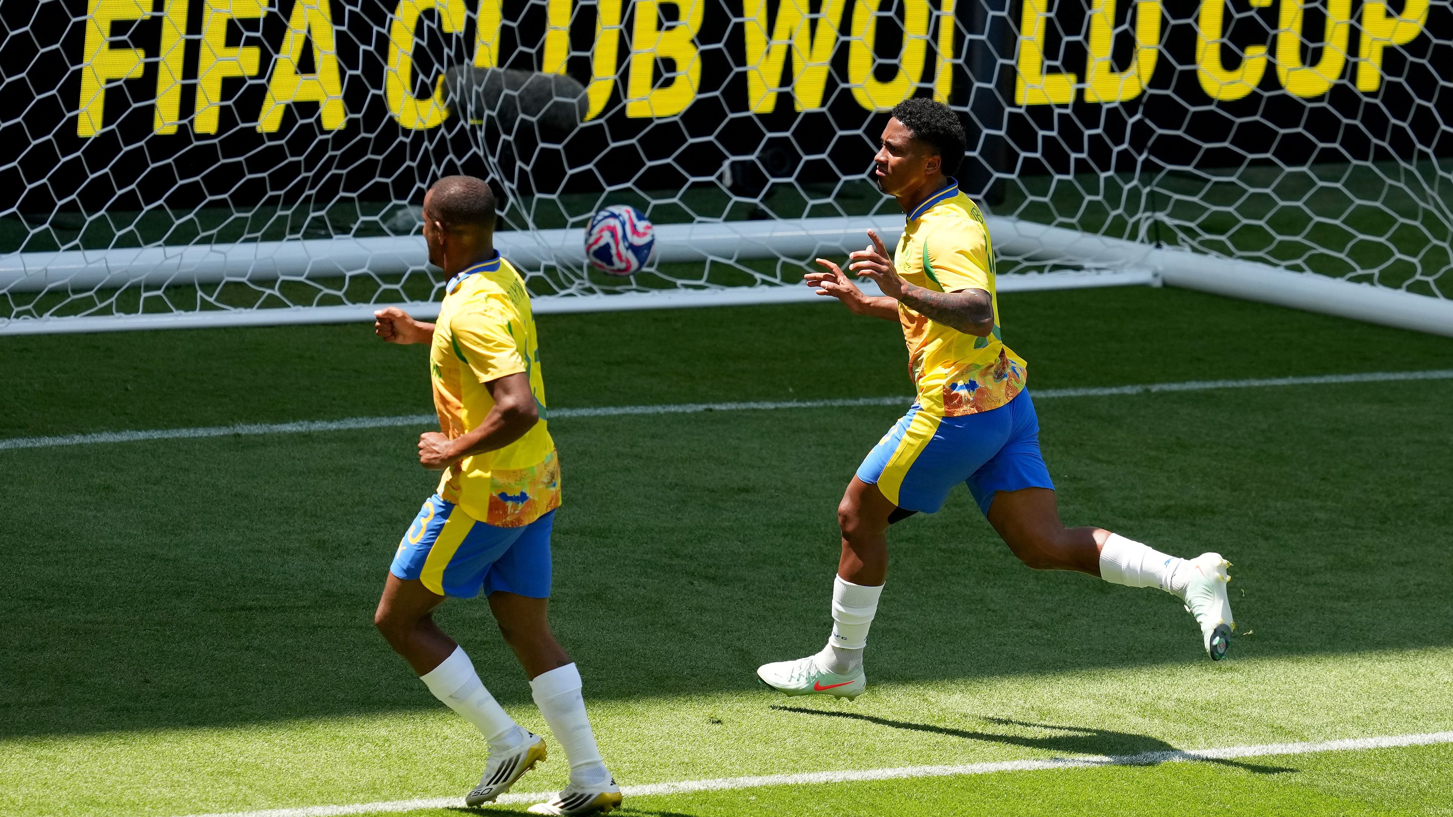 Mamelodi Sundowns FC v Borussia Dortmund: Group F - FIFA Club World Cup 2025