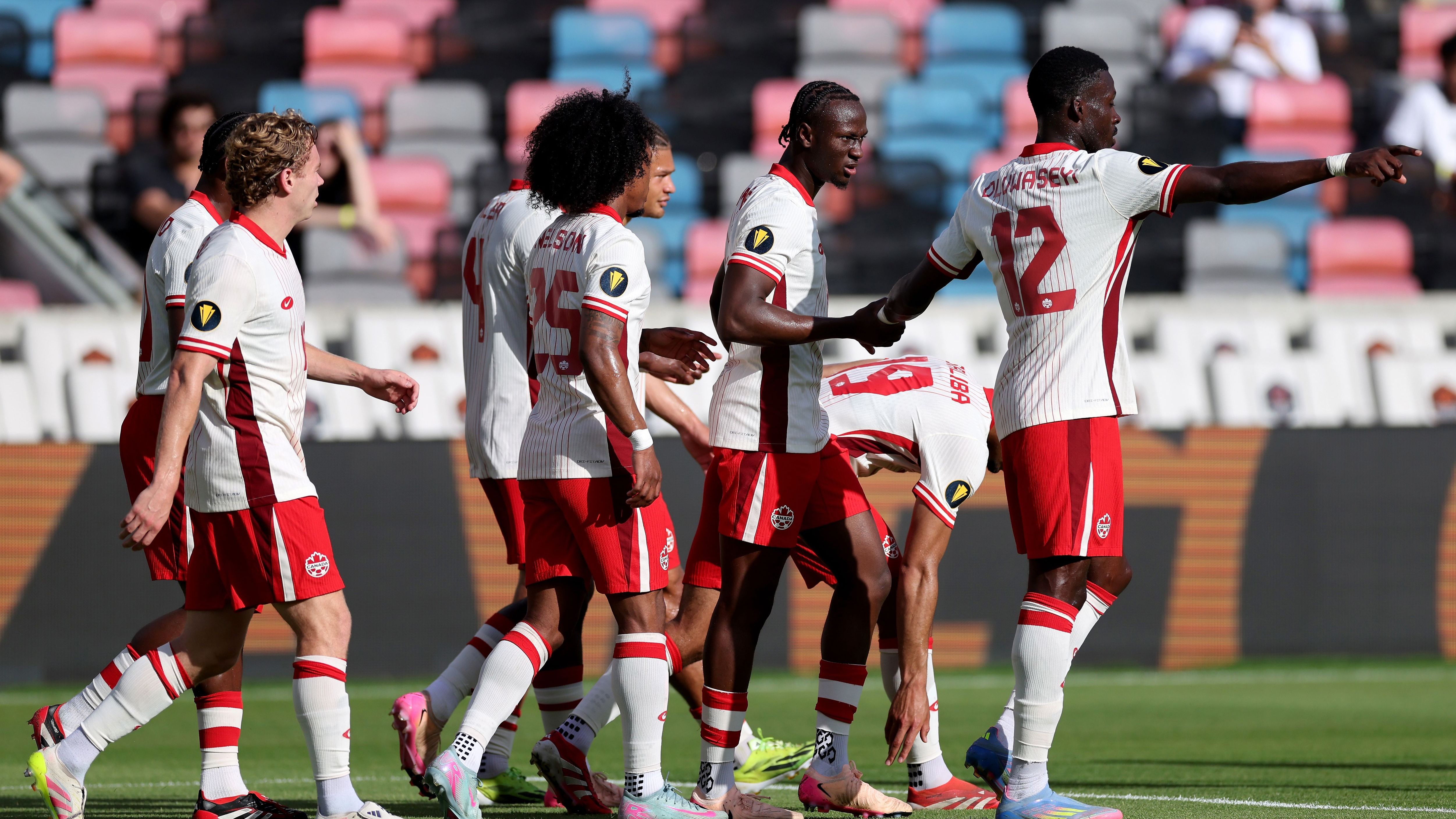 Curaçao v Canada - Gold Cup 2025