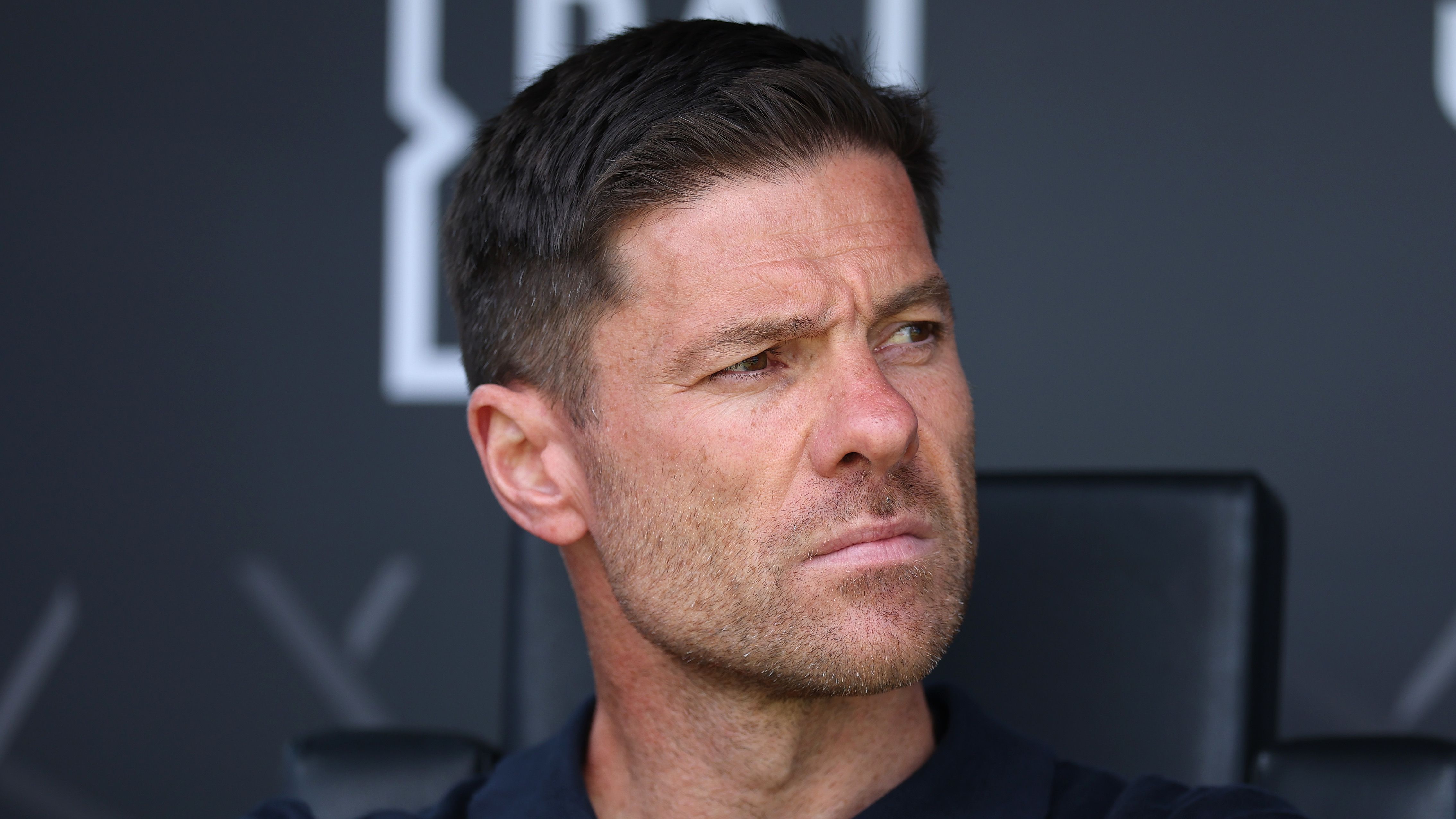 “Dia Mengingatkan Saya Pada Steven Gerrard” – Xabi Alonso Sebut Bintang Real Madrid Ini Mirip Legenda Liverpool