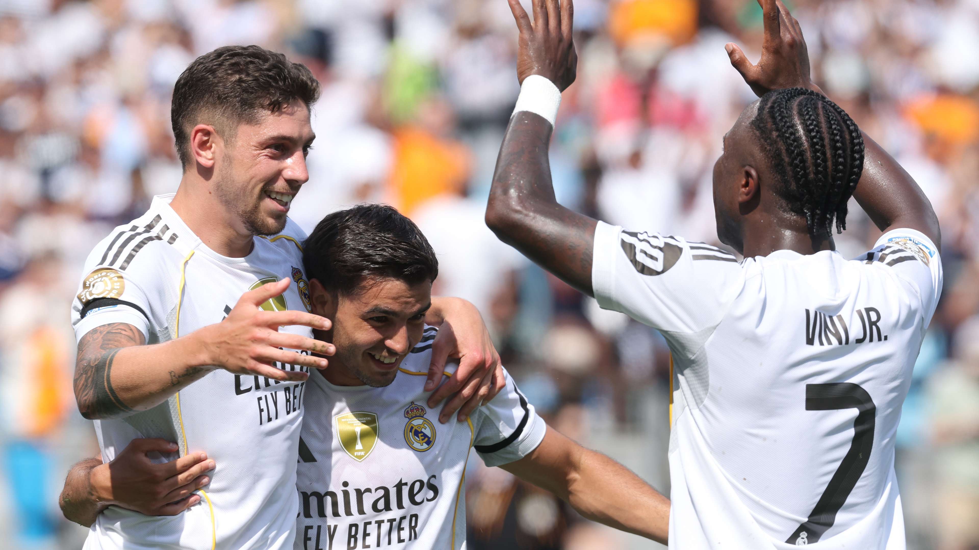 Real Madrid CF v CF Pachuca: Group H - FIFA Club World Cup 2025