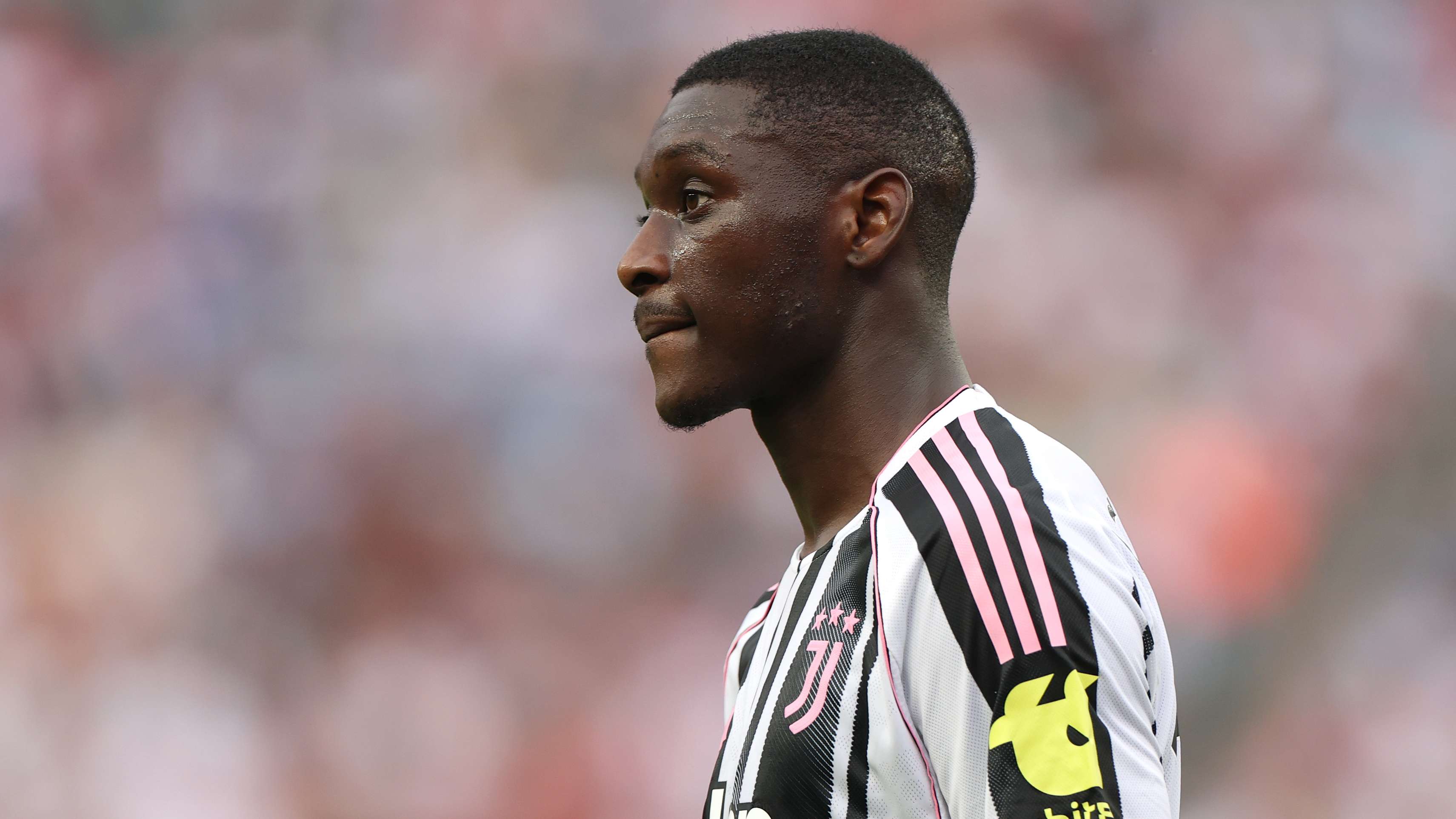 Man Utd & Newcastle turn their attentions to PSG's Randal Kolo Muani in  desperate search for new striker | Goal.com English Oman