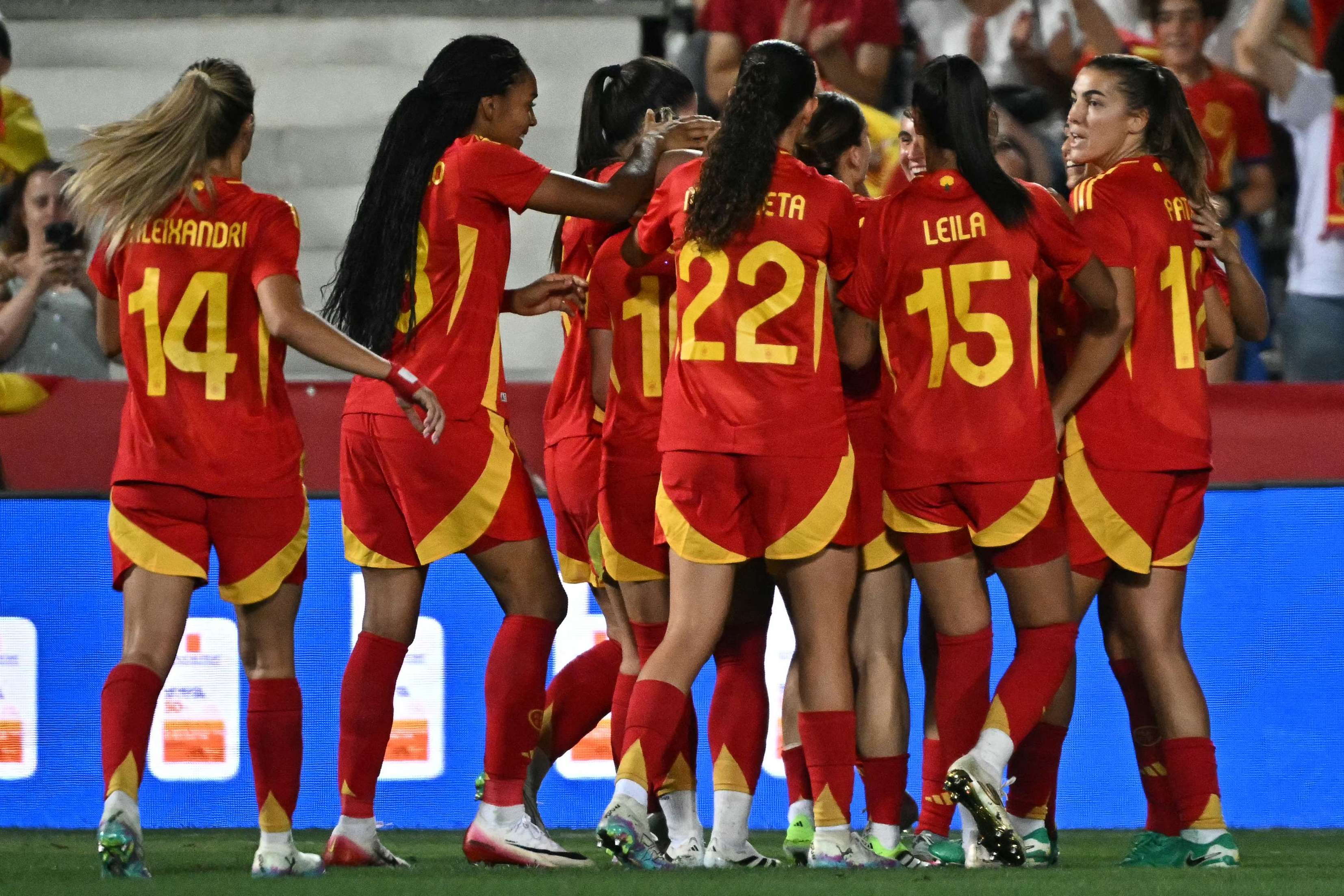 FBL-WOMEN-FRIENDLY-ESP-JPN