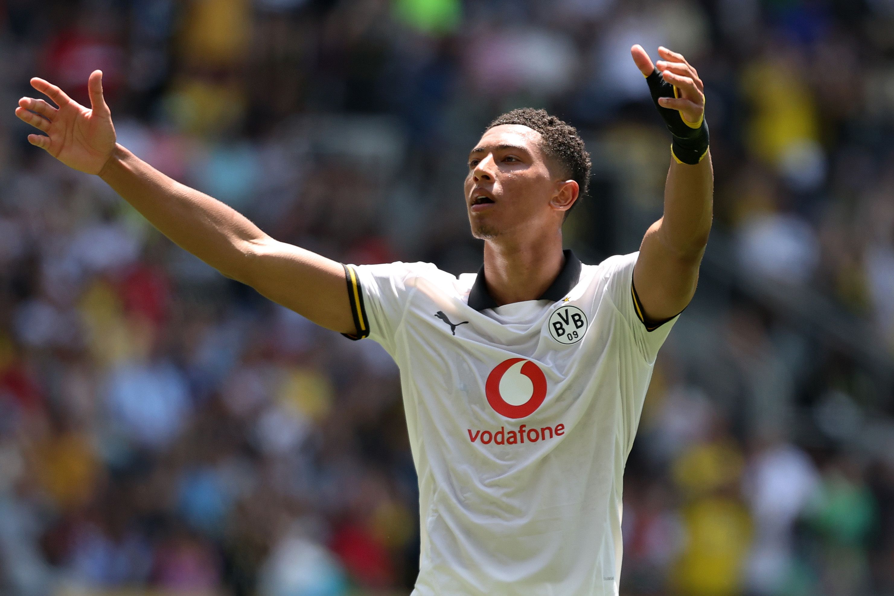 Mamelodi Sundowns FC v Borussia Dortmund: Group F - FIFA Club World Cup 2025