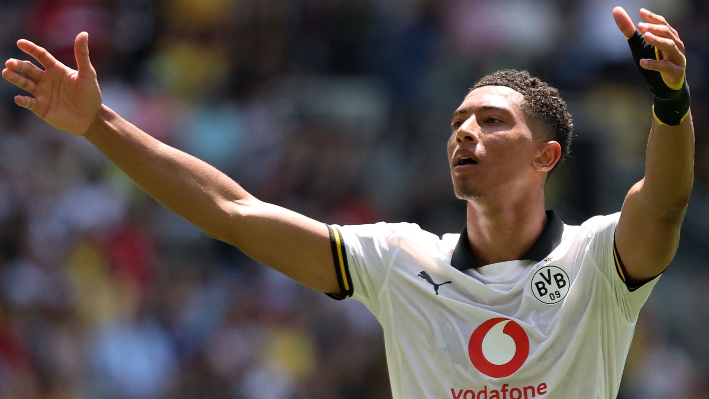 Mamelodi Sundowns FC v Borussia Dortmund: Group F - FIFA Club World Cup 2025