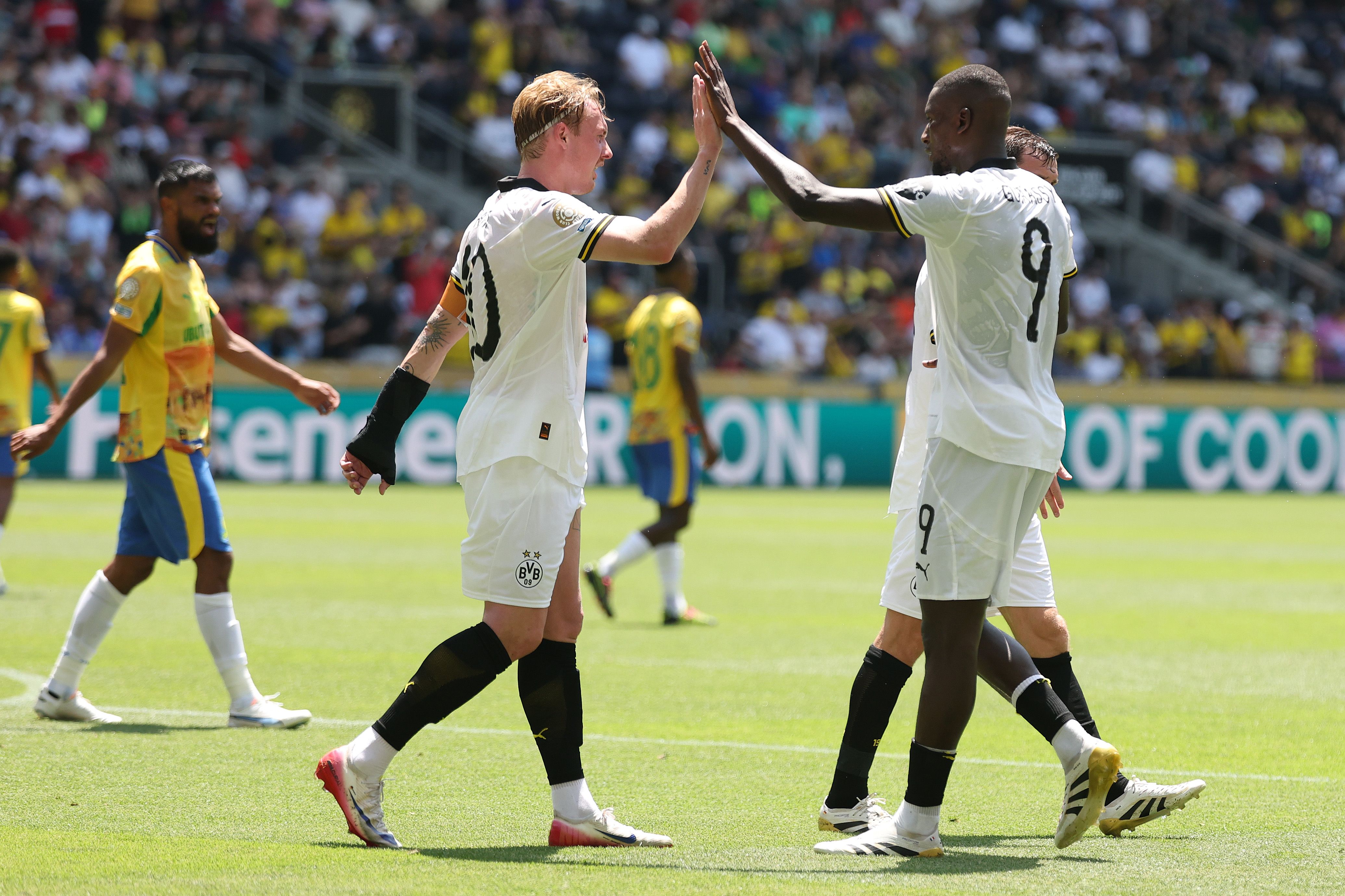 Mamelodi Sundowns FC v Borussia Dortmund: Group F - FIFA Club World Cup 2025