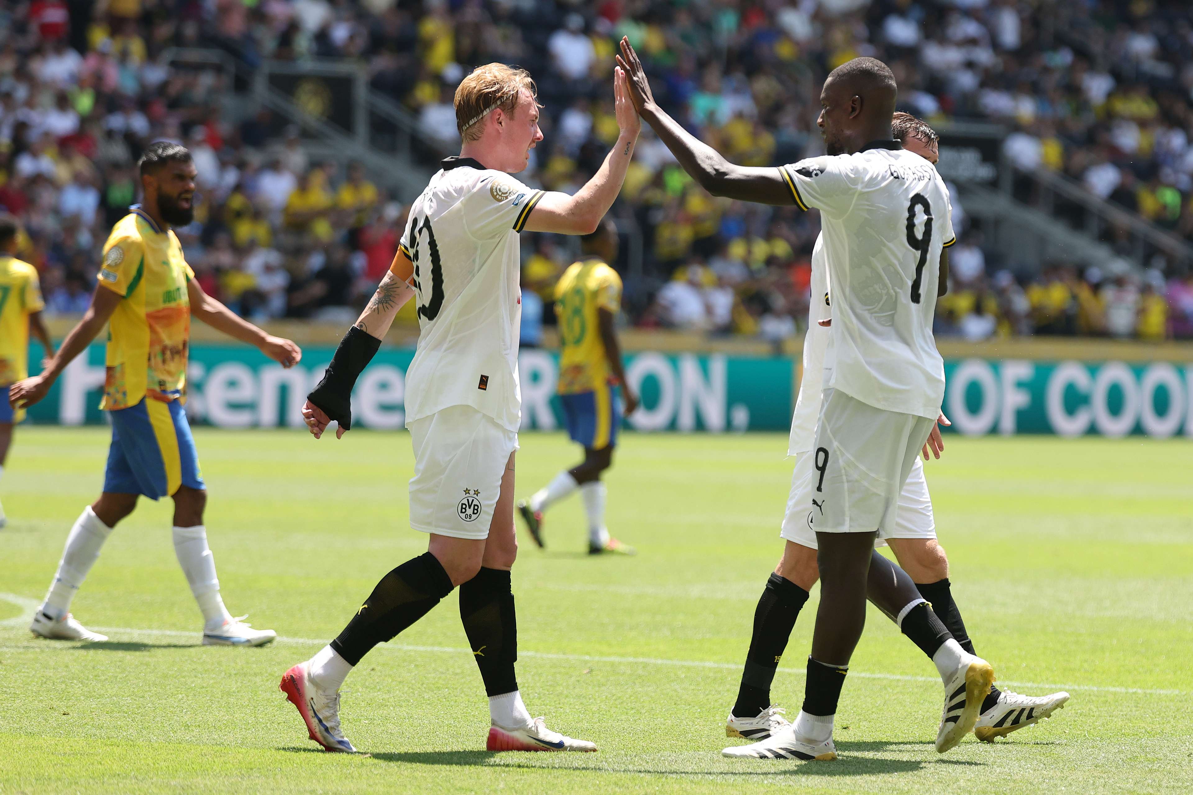 Mamelodi Sundowns FC v Borussia Dortmund: Group F - FIFA Club World Cup 2025