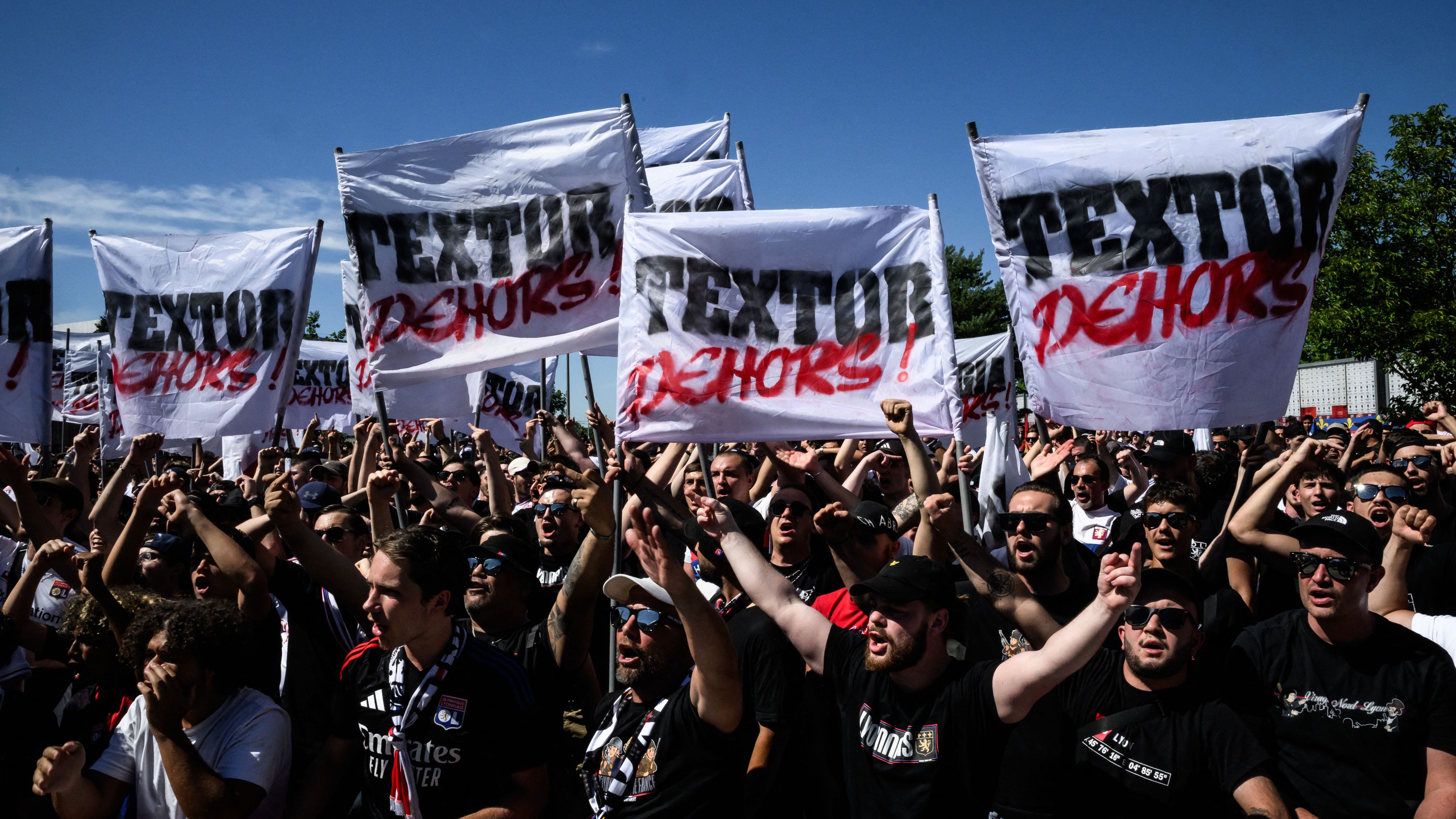 FBL-FRA-LIGUE1-LIGUE2-LYON