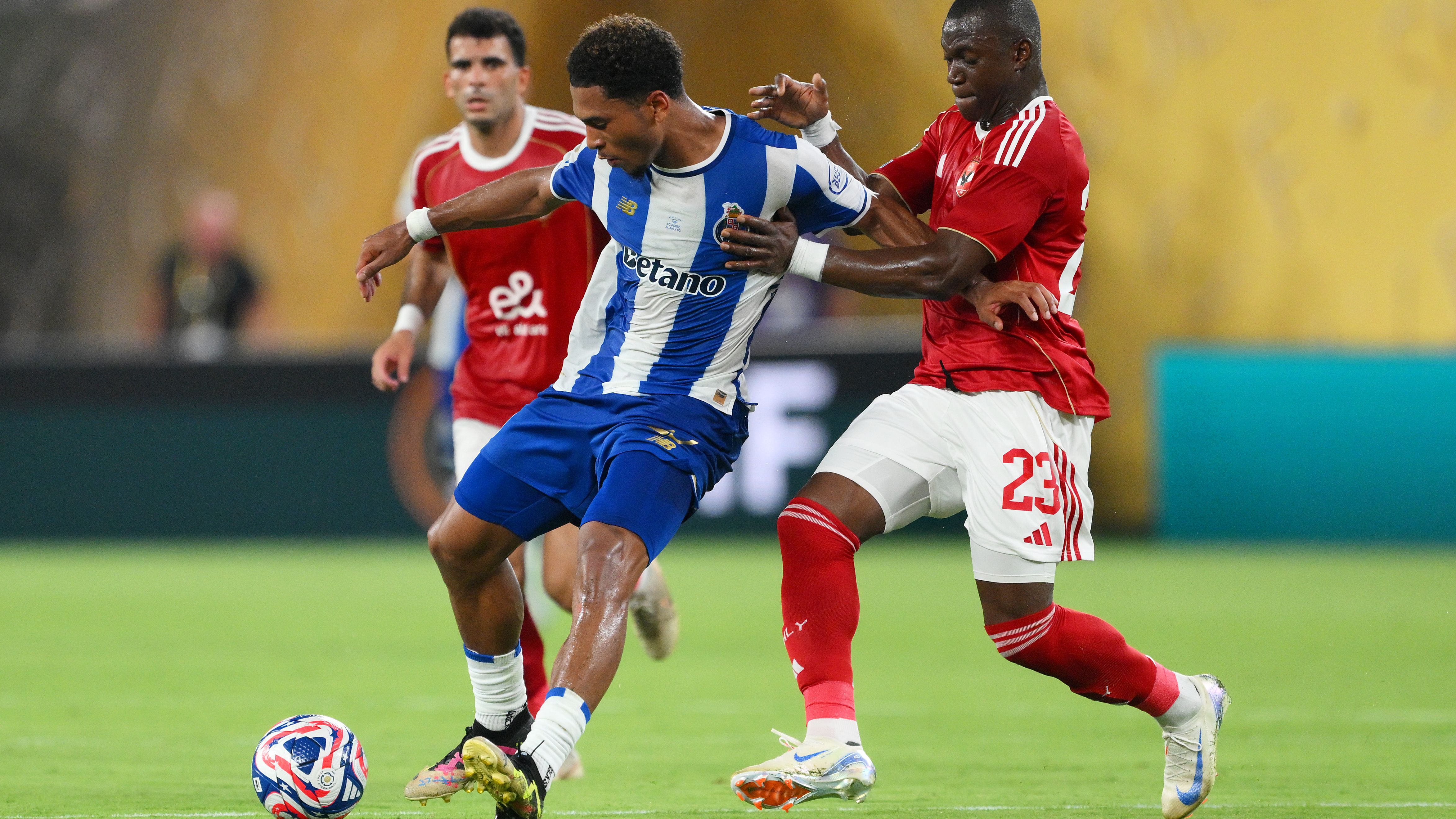 FC Porto v Al Ahly SC: Group A - FIFA Club World Cup 2025
