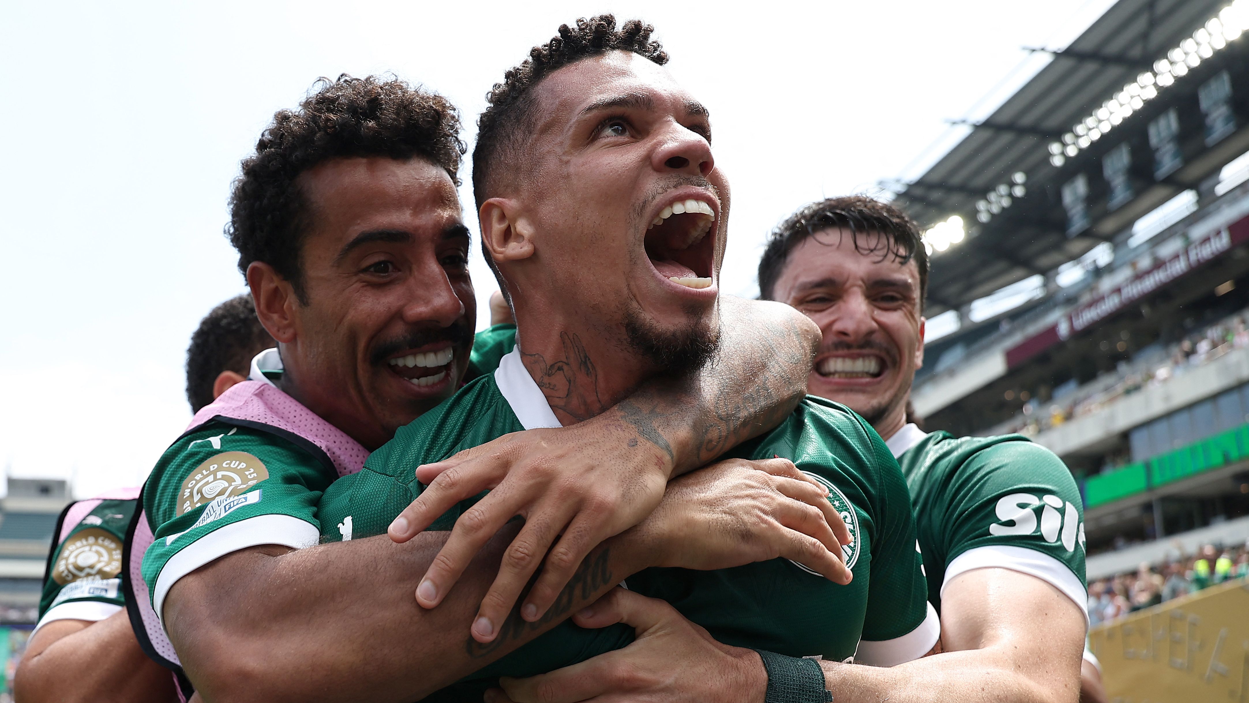 TOPSHOT-FBL-WC-CLUB-2025-MATCH49-PALMERIAS-BOTAFOGO