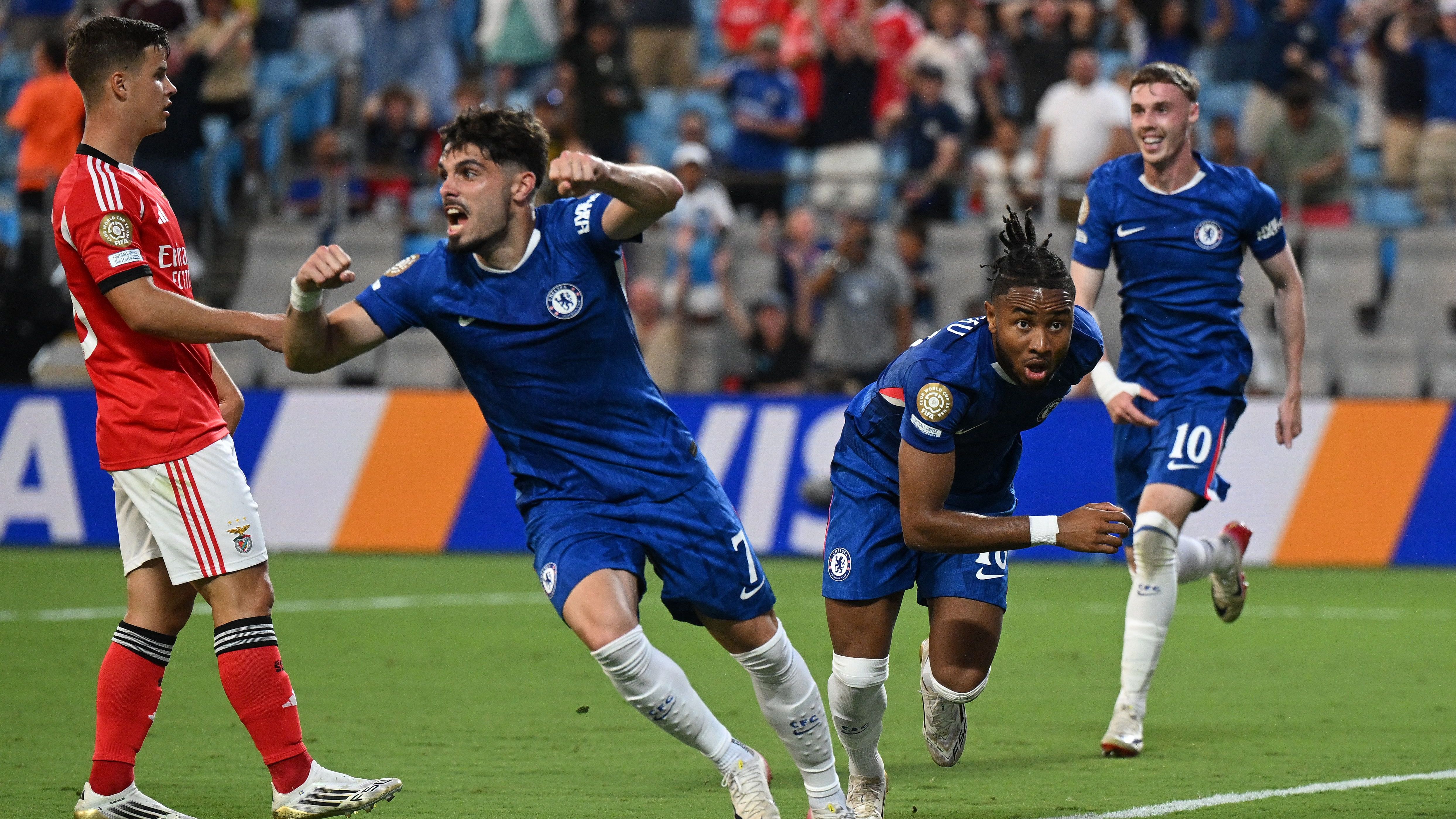 TOPSHOT-FBL-WC-CLUB-2025-MATCH50-BENFICA-CHELSEA