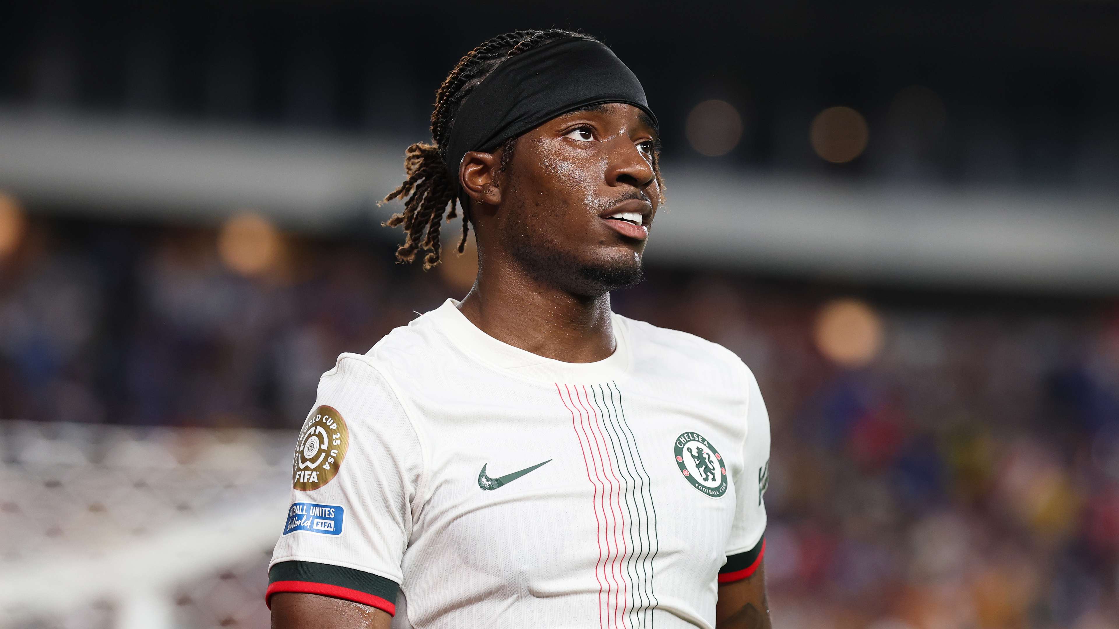 GettyImages-2221977180 Noni Madueke to Arsenal is on! Gunners hold fresh talks over Chelsea attacker in search for new winger