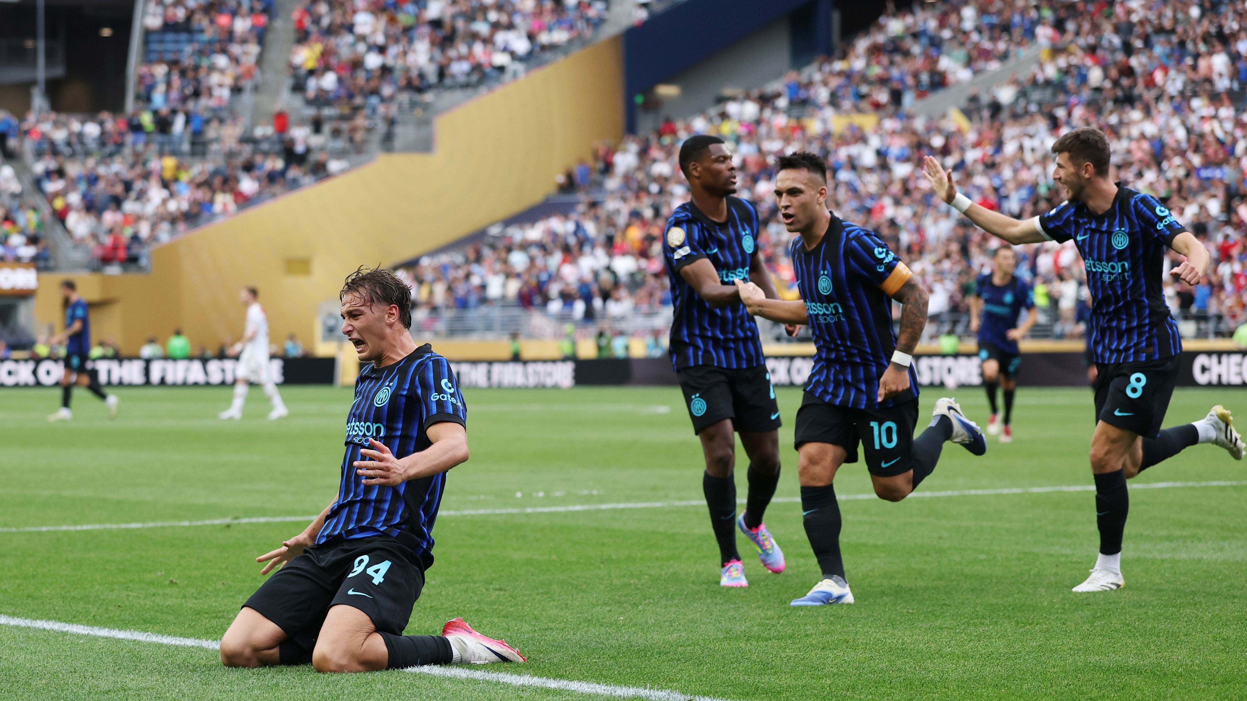 FC Internazionale Milano v CA River Plate: Group E - FIFA Club World Cup 2025