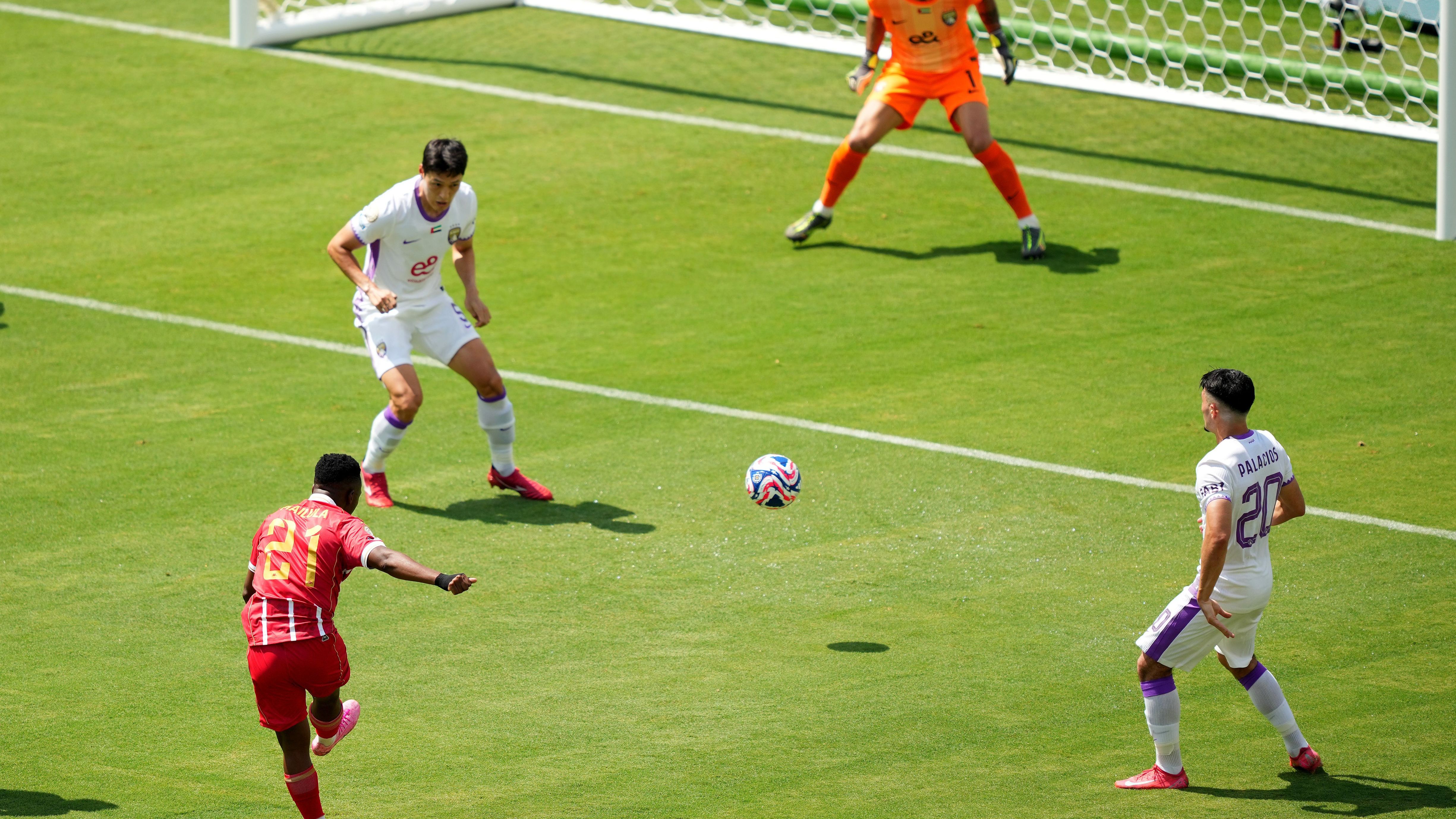 Wydad AC v Al Ain FC: Group G - FIFA Club World Cup 2025