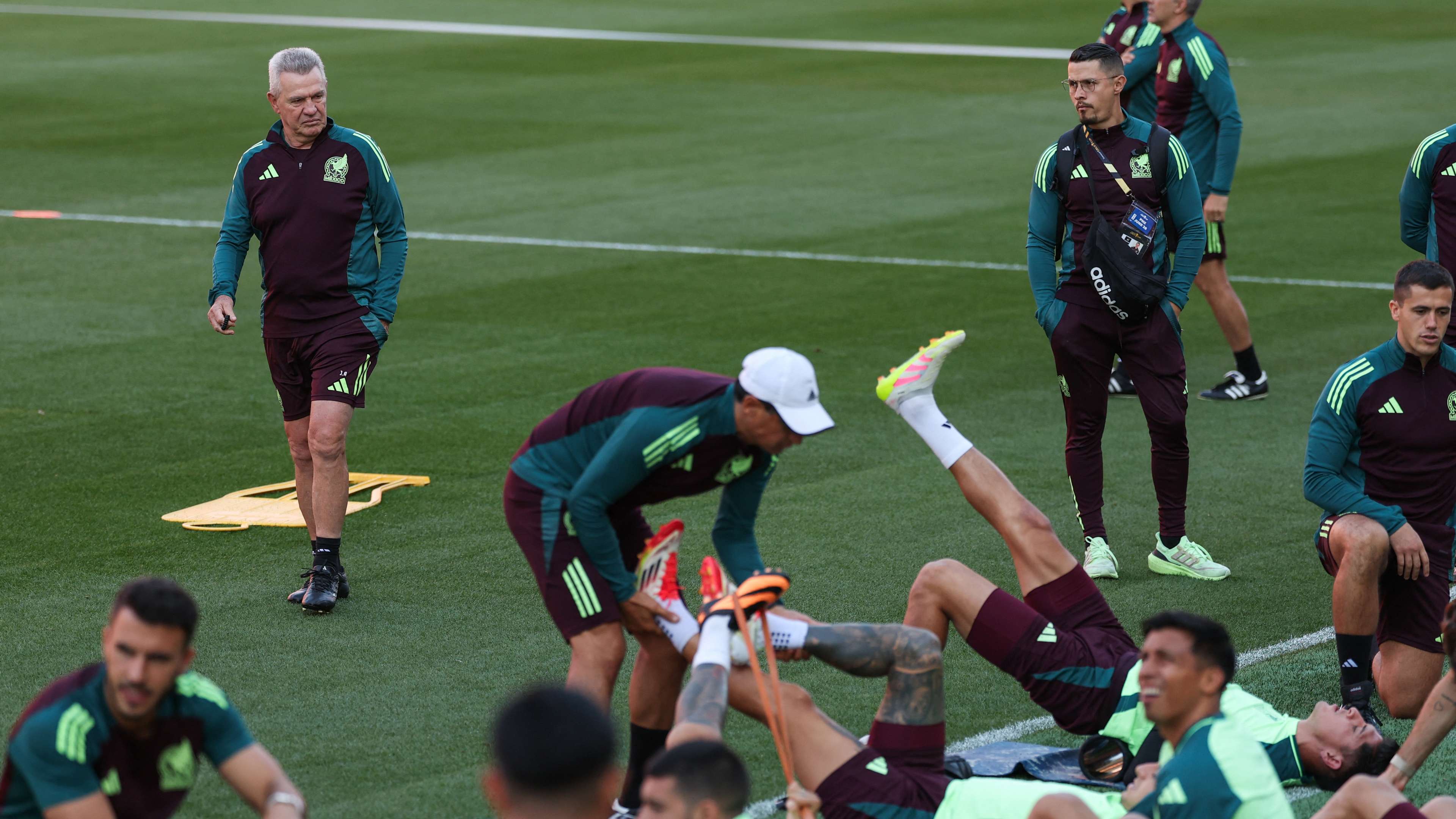 FBL-CONCACAF-GOLDCUP-MEX-TRAINING