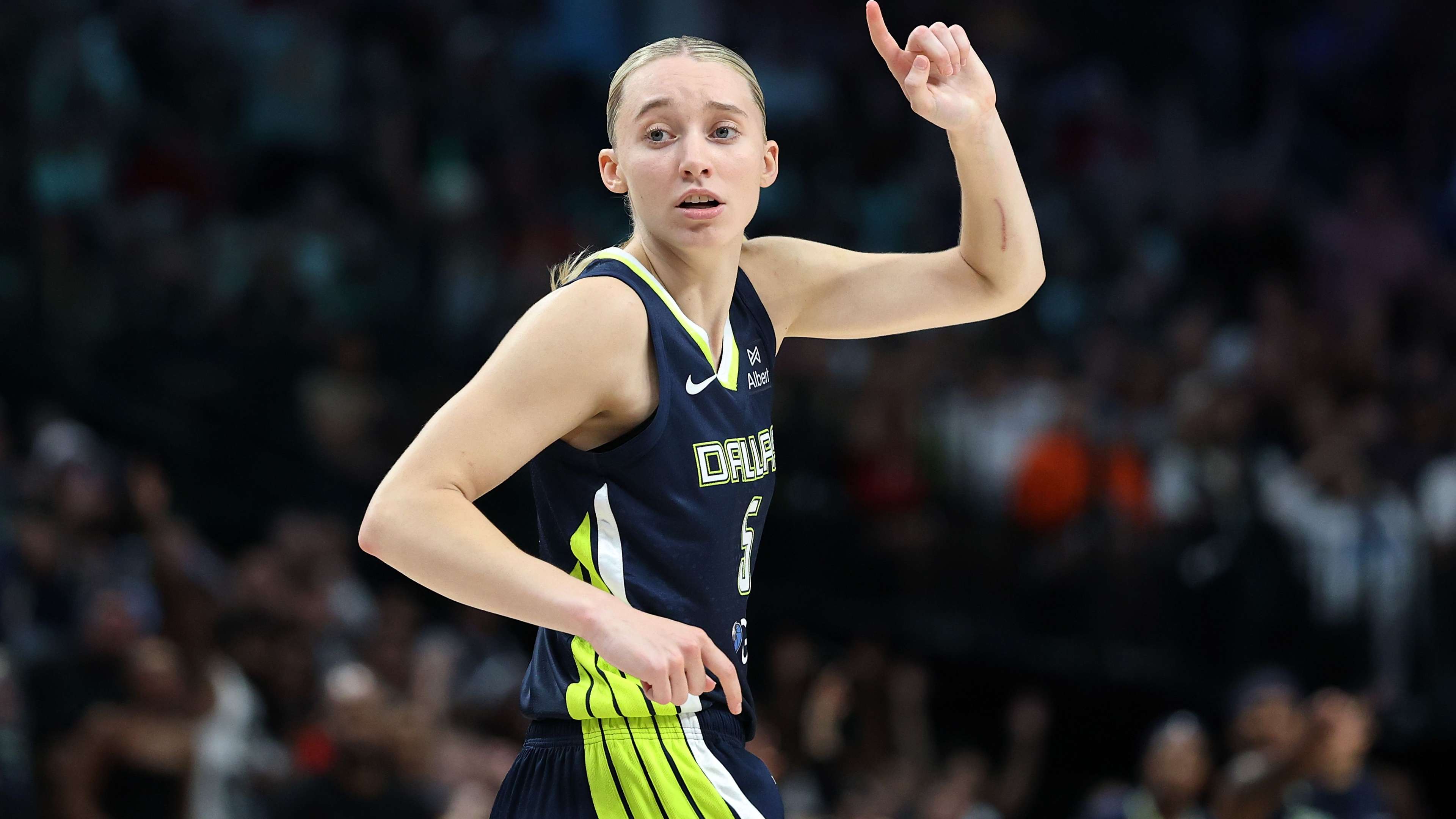 Indiana Fever v Dallas Wings
