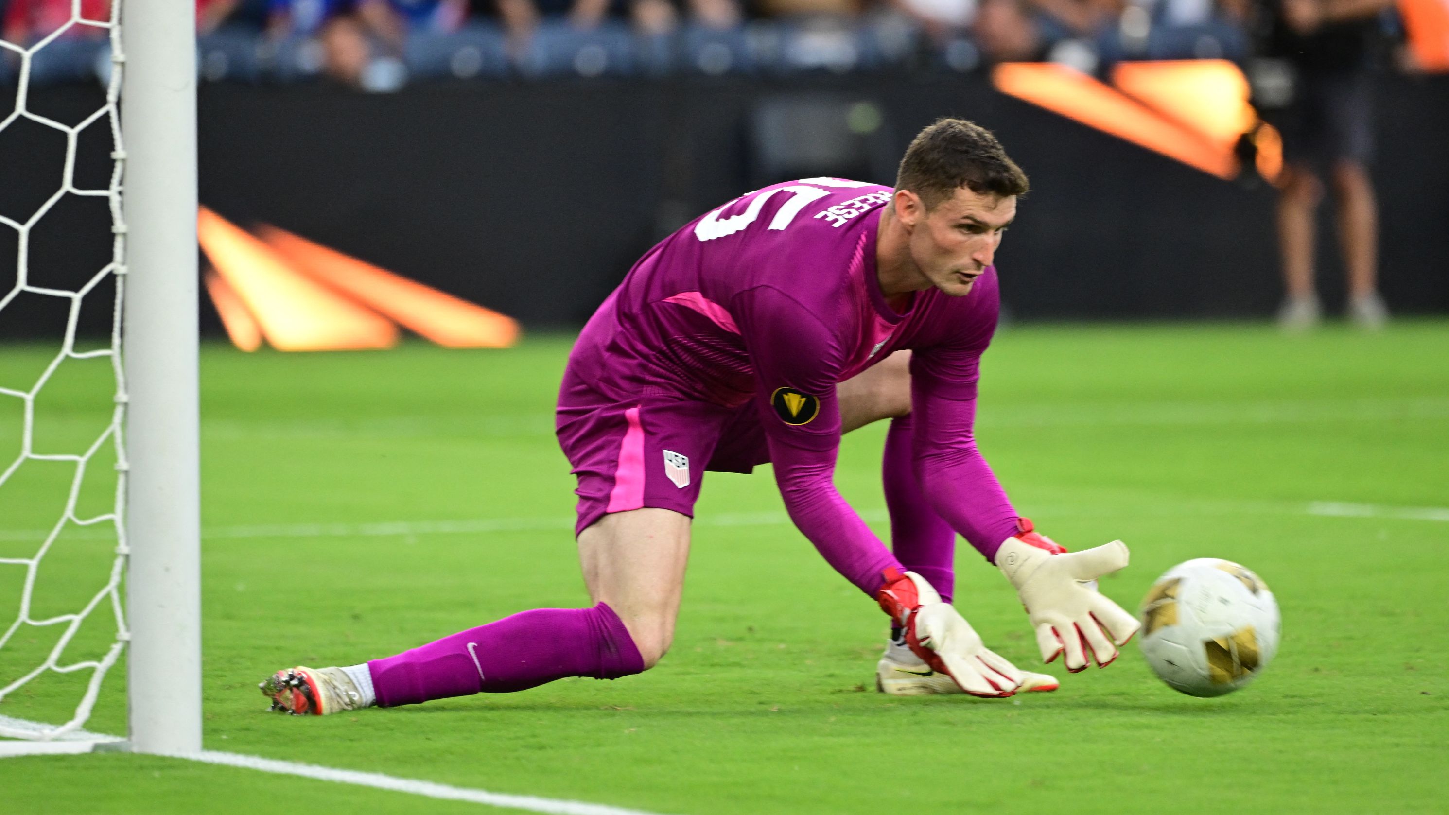 'For a national team goalkeeper, that's not great' - Alexi Lalas, Landon Donovan raise concerns about lack of consistency in the Gold Cup from USMNT's Matt Freese | Goal.com UK