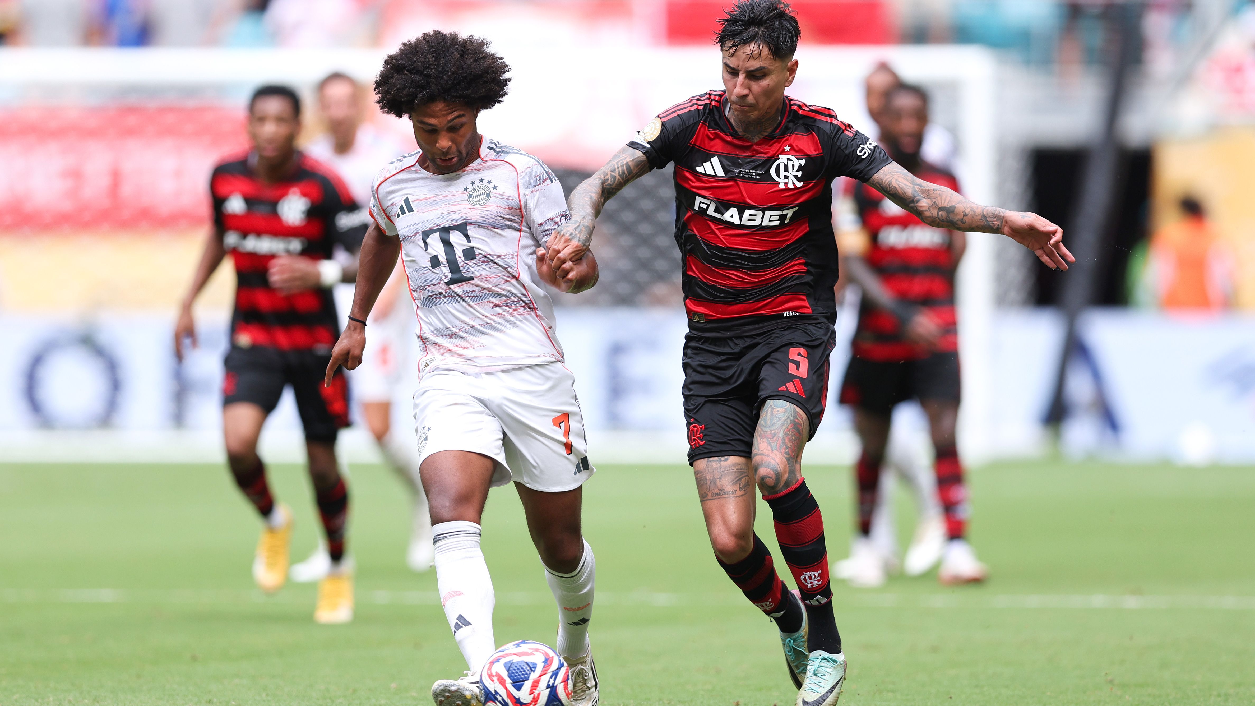 CR Flamengo v FC Bayern München: Round Of 16 - FIFA Club World Cup 2025