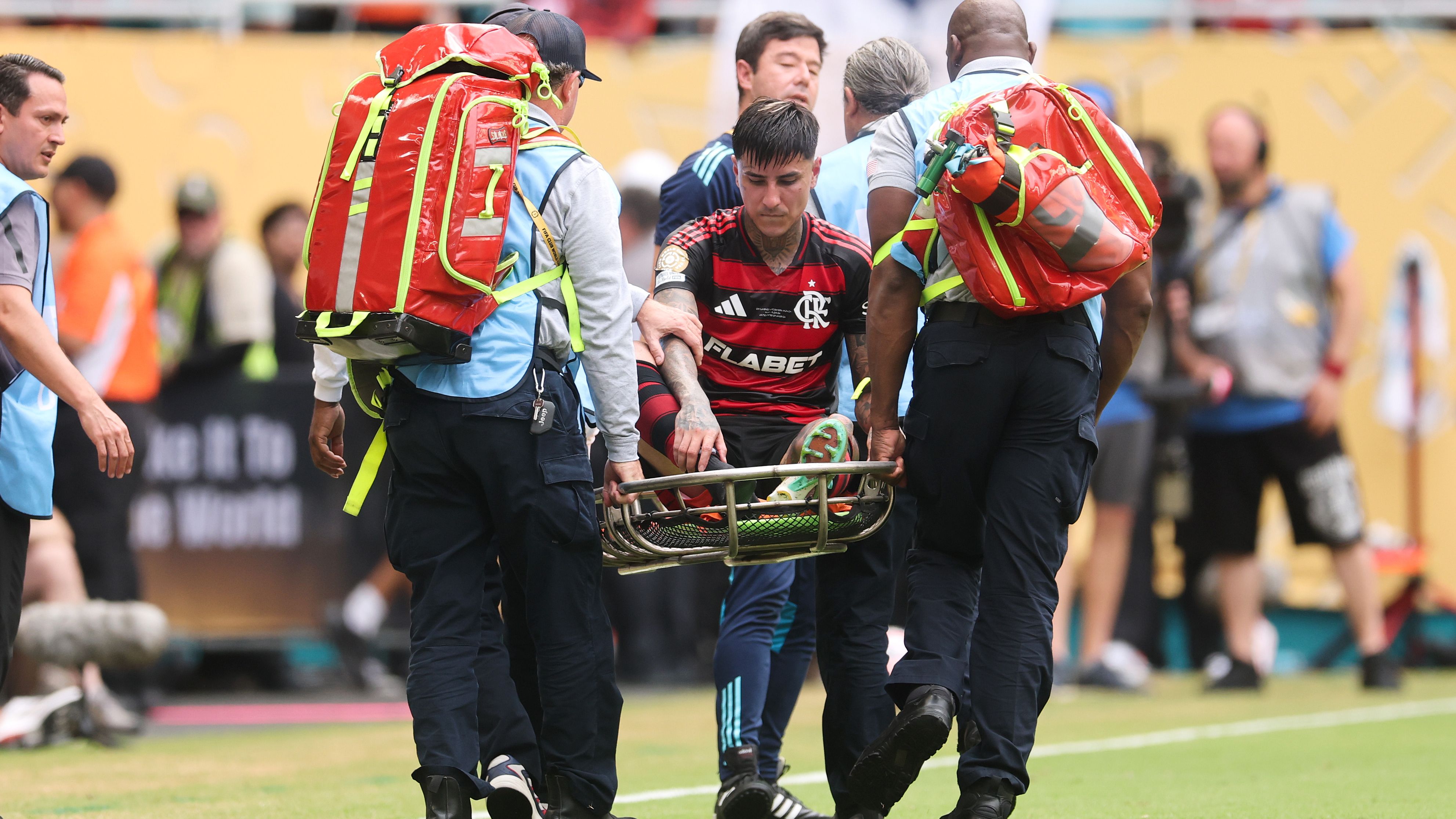 CR Flamengo v FC Bayern München: Round Of 16 - FIFA Club World Cup 2025