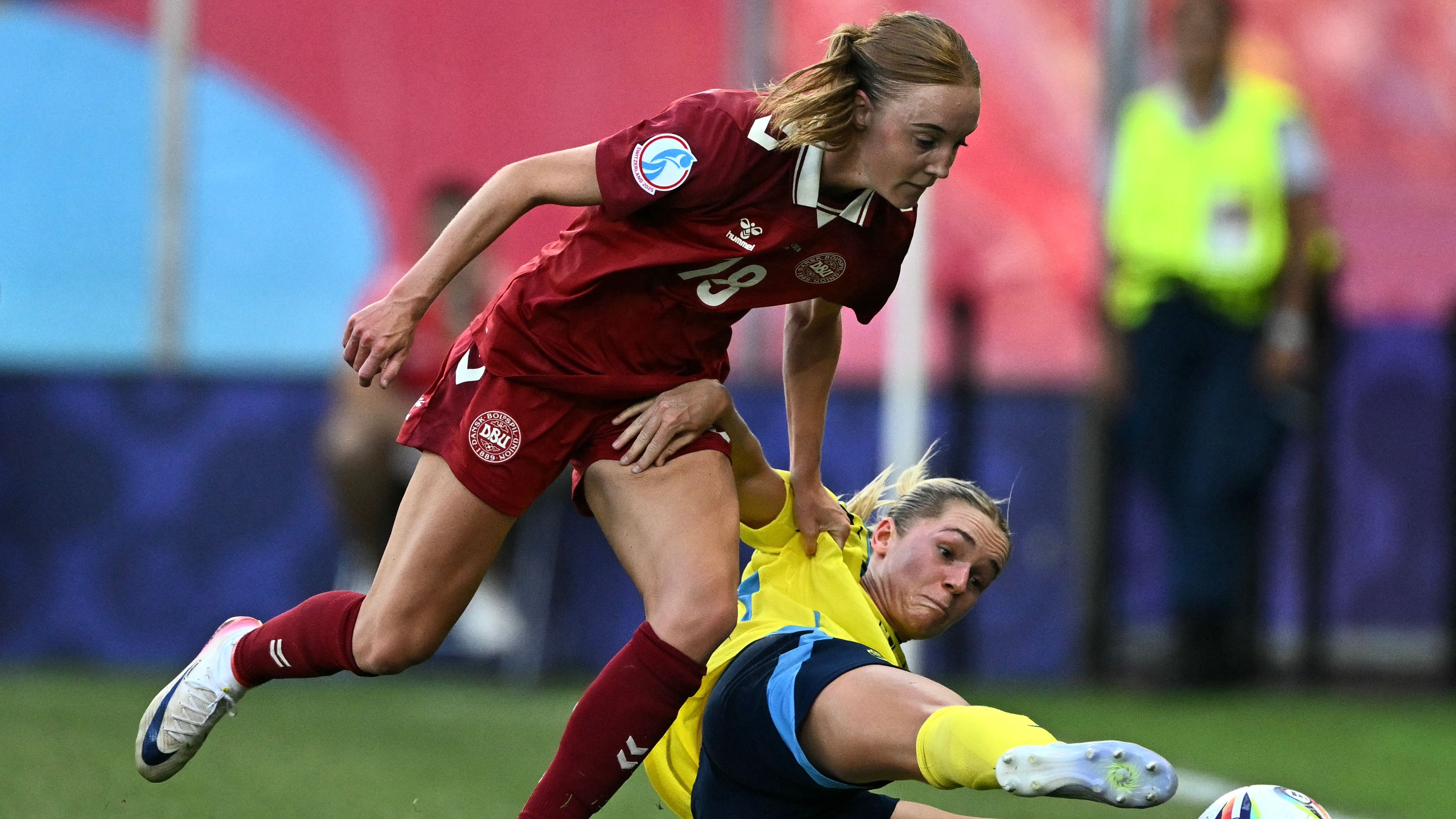 FBL-WOMEN-EURO-2025-MATCH6-DEN-SWE