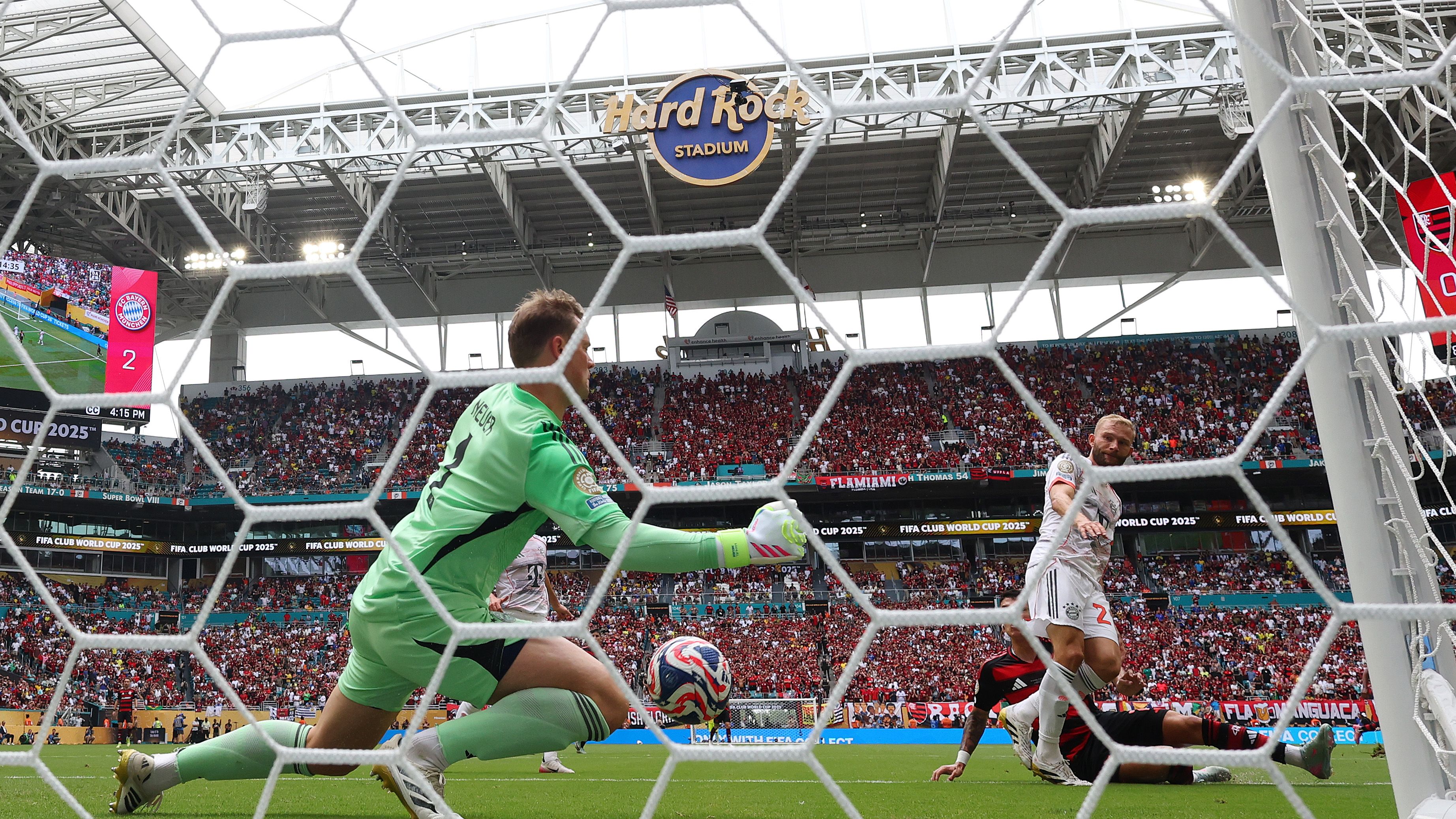 CR Flamengo v FC Bayern München: Round Of 16 - FIFA Club World Cup 2025