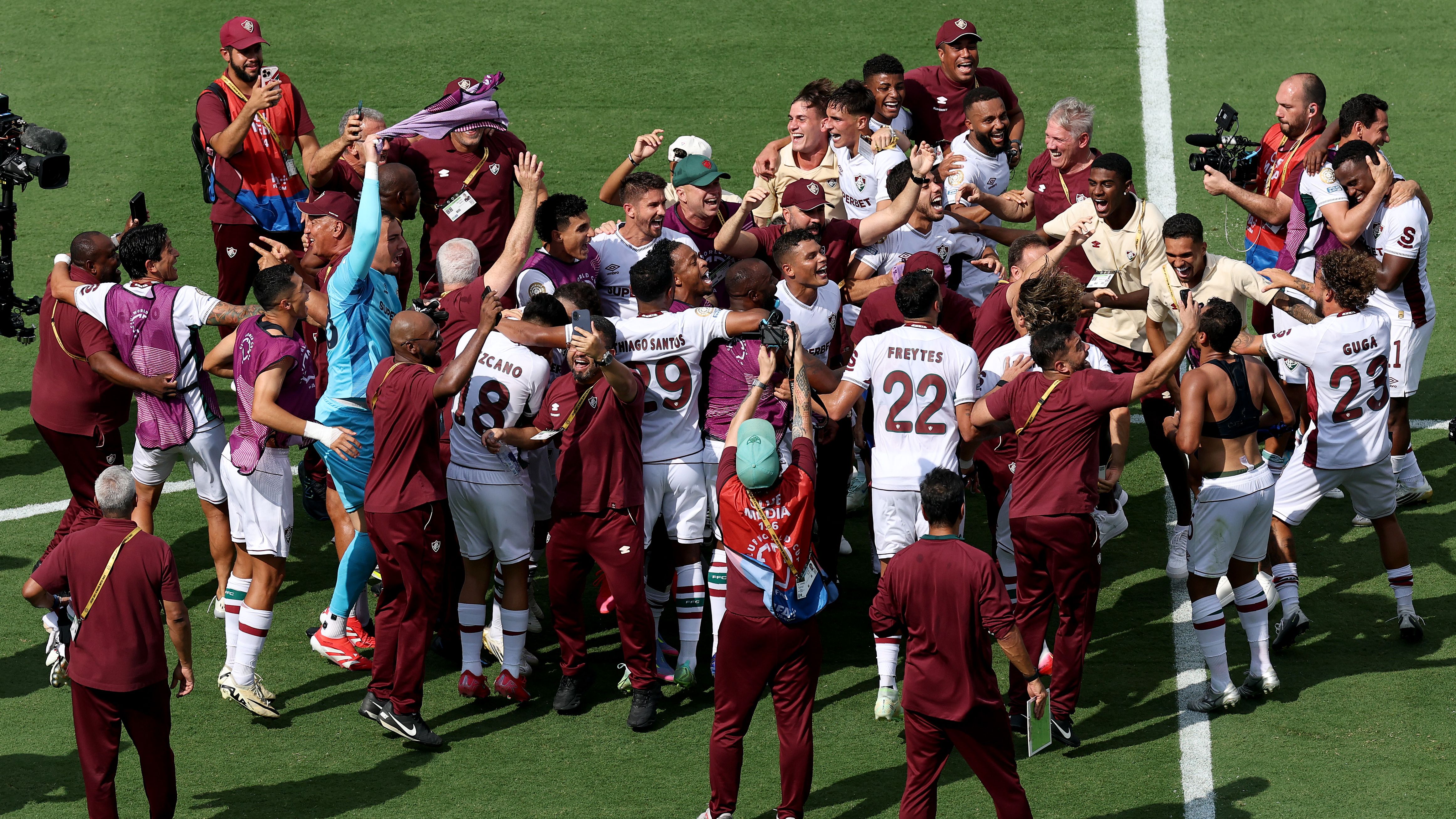 FC Internazionale Milano v Fluminense FC: Round Of 16 - FIFA Club World Cup 2025