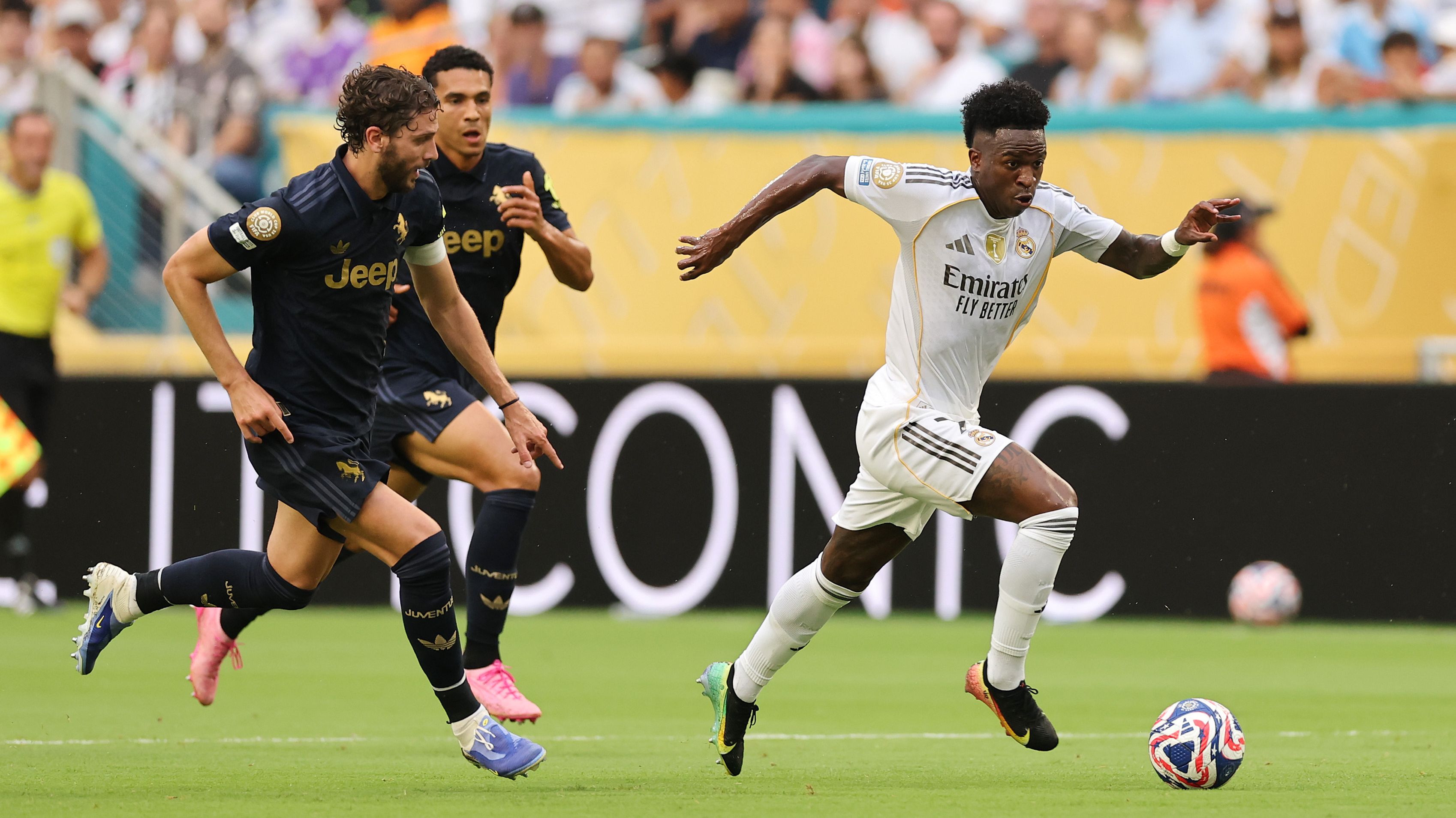 Real Madrid CF v Juventus FC: Round Of 16 - FIFA Club World Cup 2025