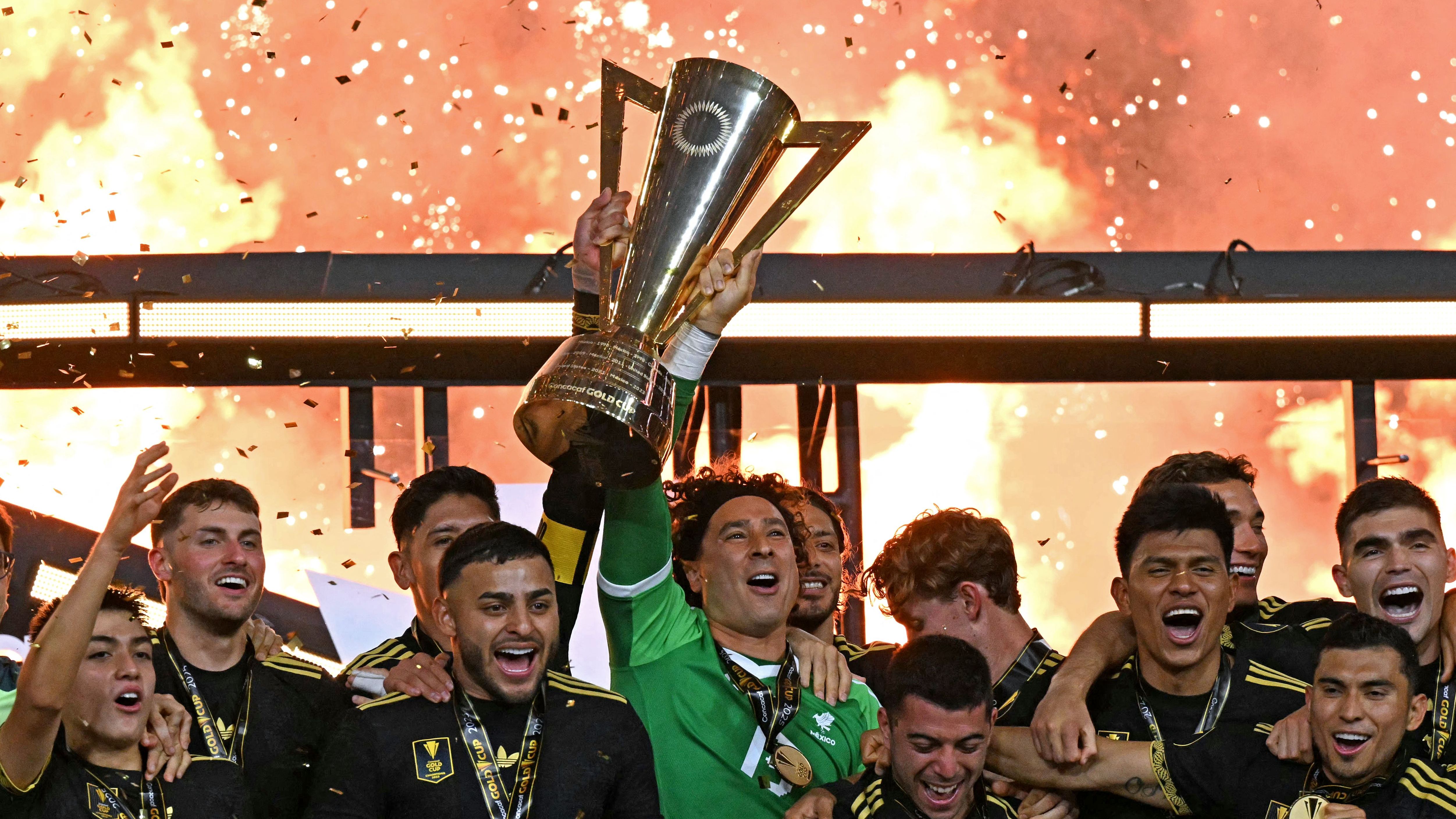 FBL-CONCACAF-GOLDCUP-MEX-USA