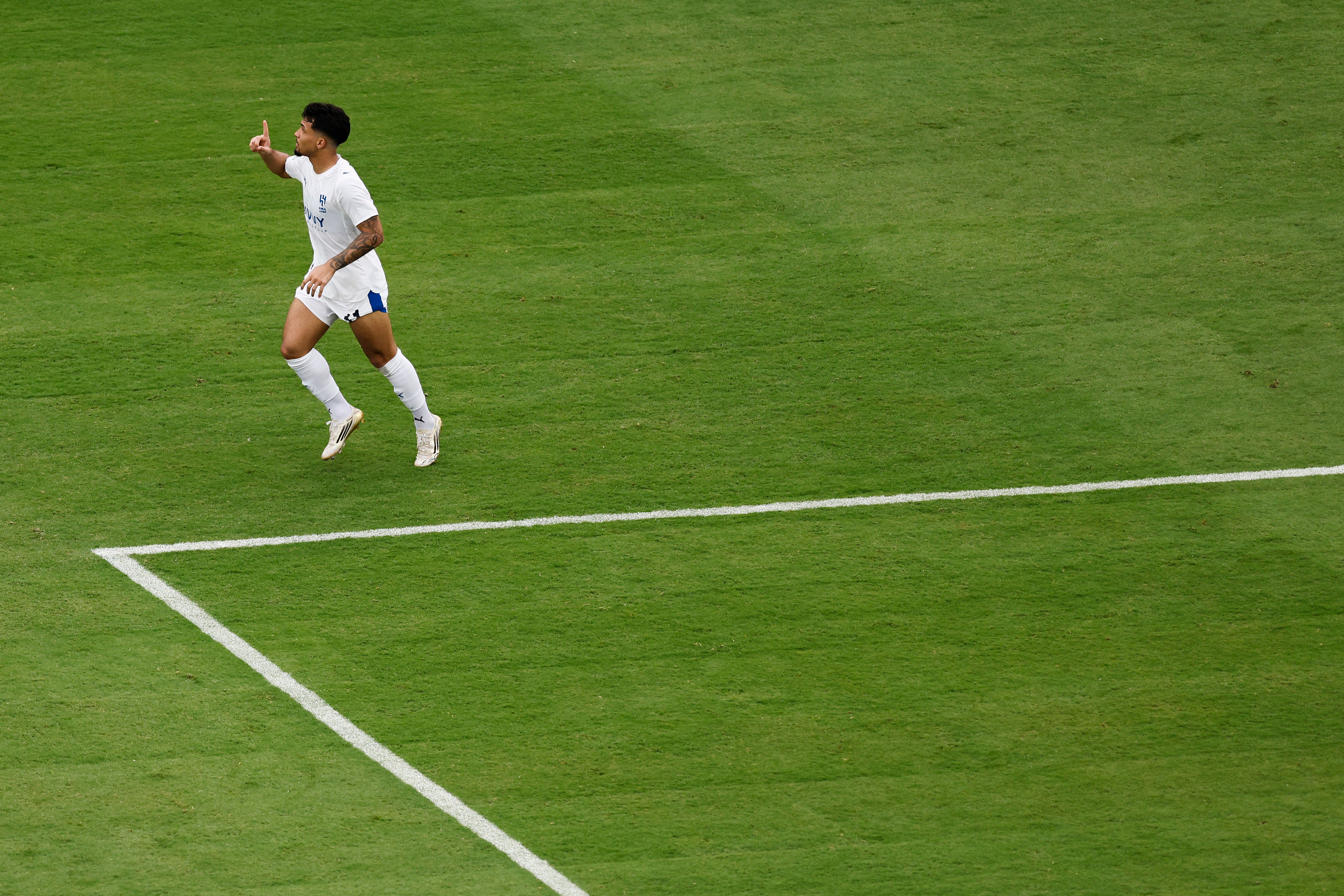 Fluminense FC v Al-Hilal: Quarter Final - FIFA Club World Cup 2025