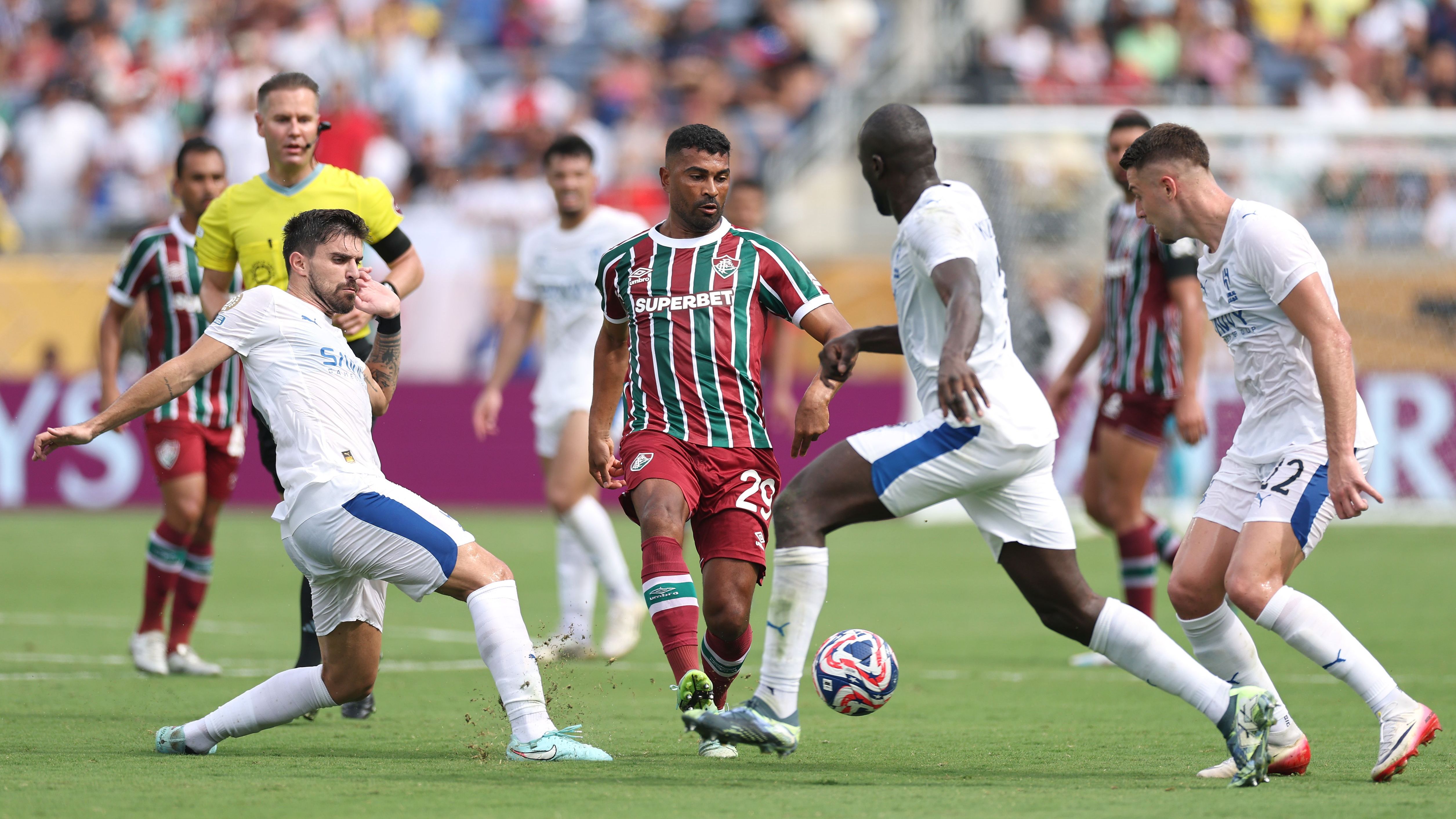 Fluminense FC v Al-Hilal: Quarter Final - FIFA Club World Cup 2025