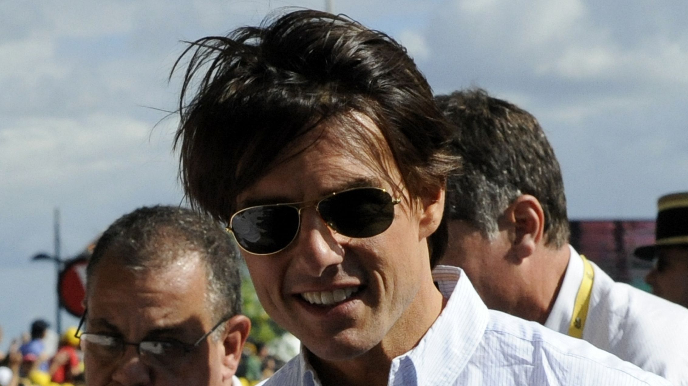 CYCLING FRA-TDF-2010-LINE-PEOPLE-CRUISE