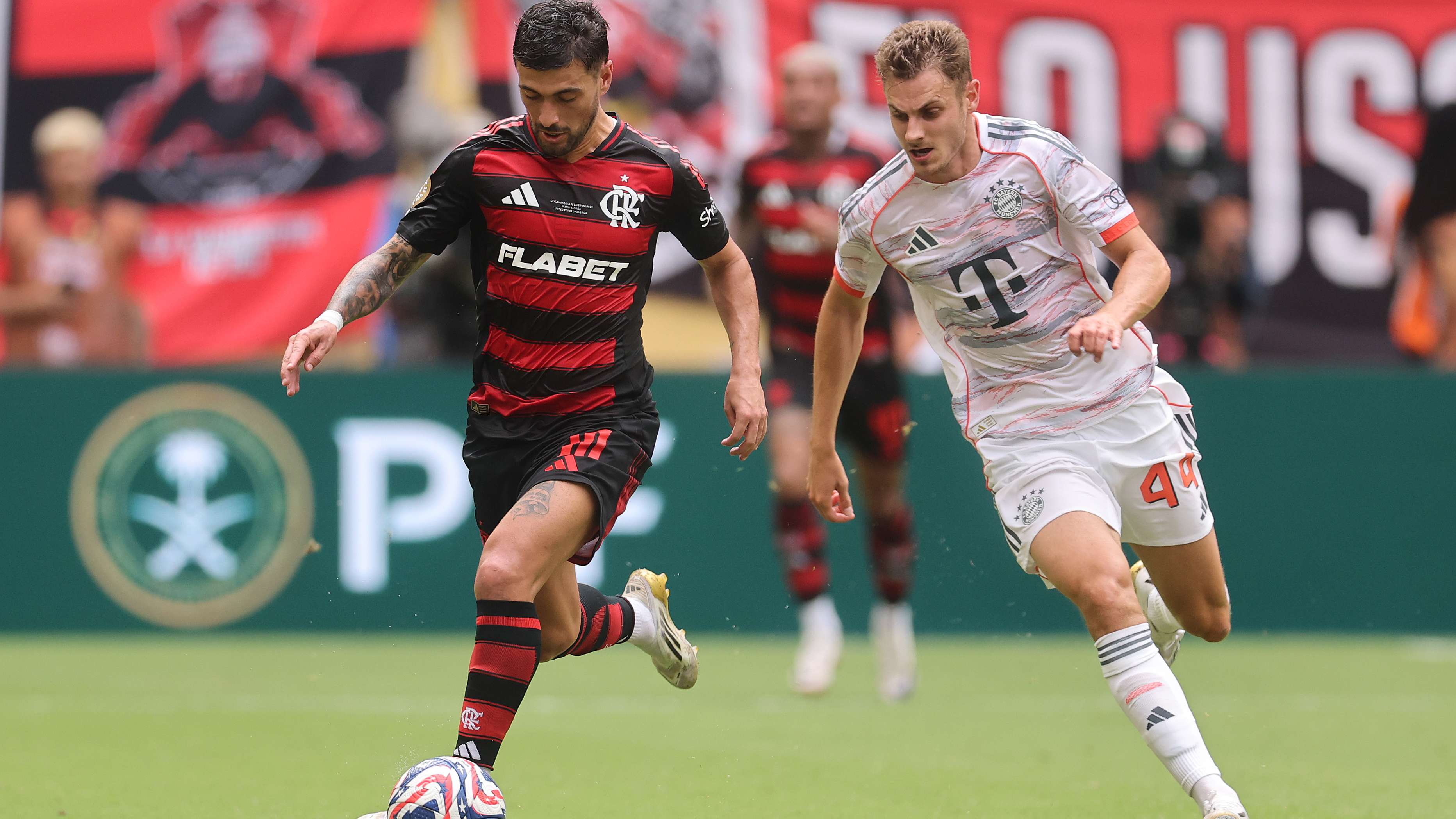 CR Flamengo v FC Bayern München: Round Of 16 - FIFA Club World Cup 2025