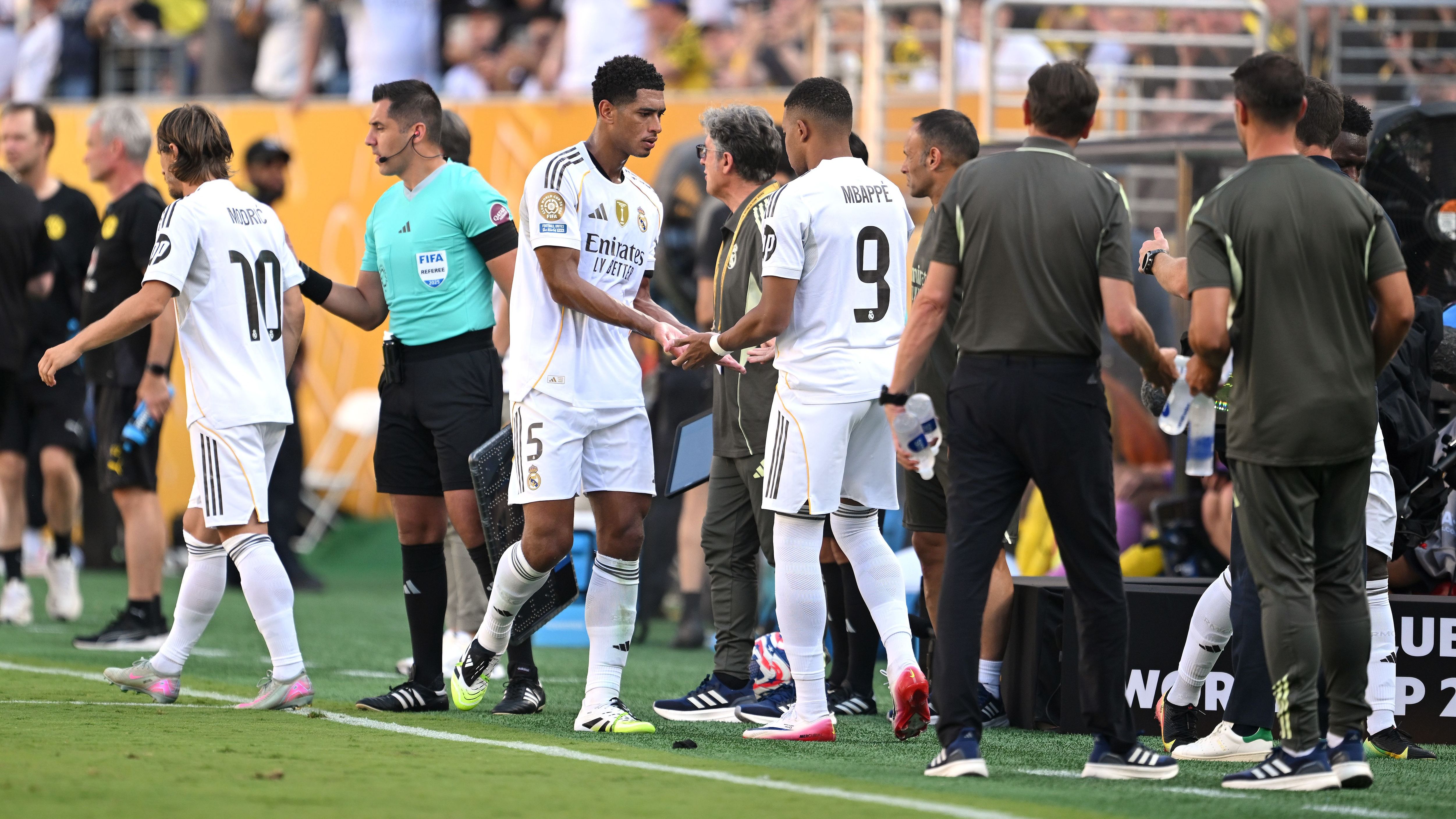 Real Madrid CF v Borussia Dortmund: Quarter-final - FIFA Club World Cup 2025