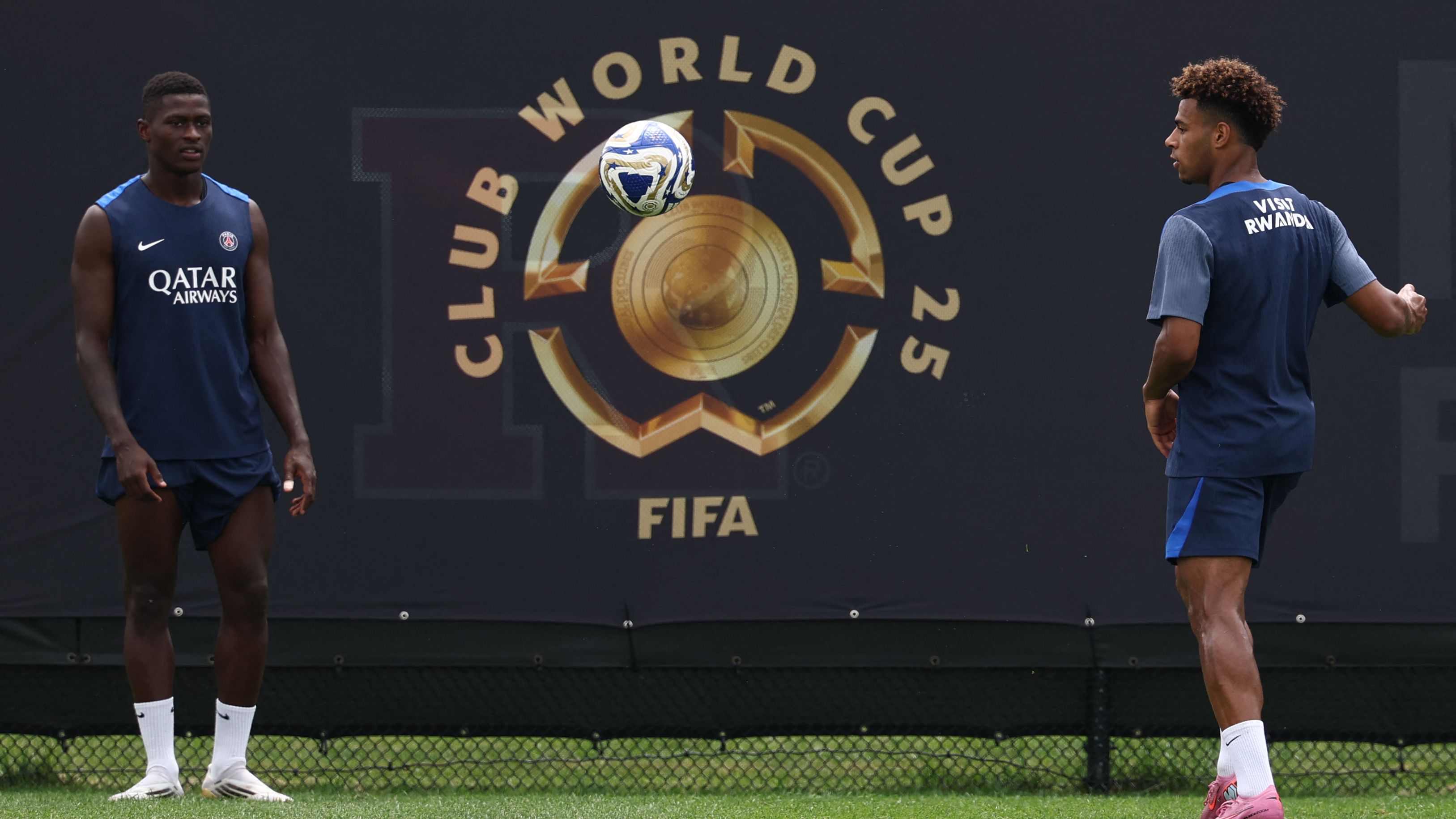 FBL-WC-CLUB-2025-TRAINING-PSG