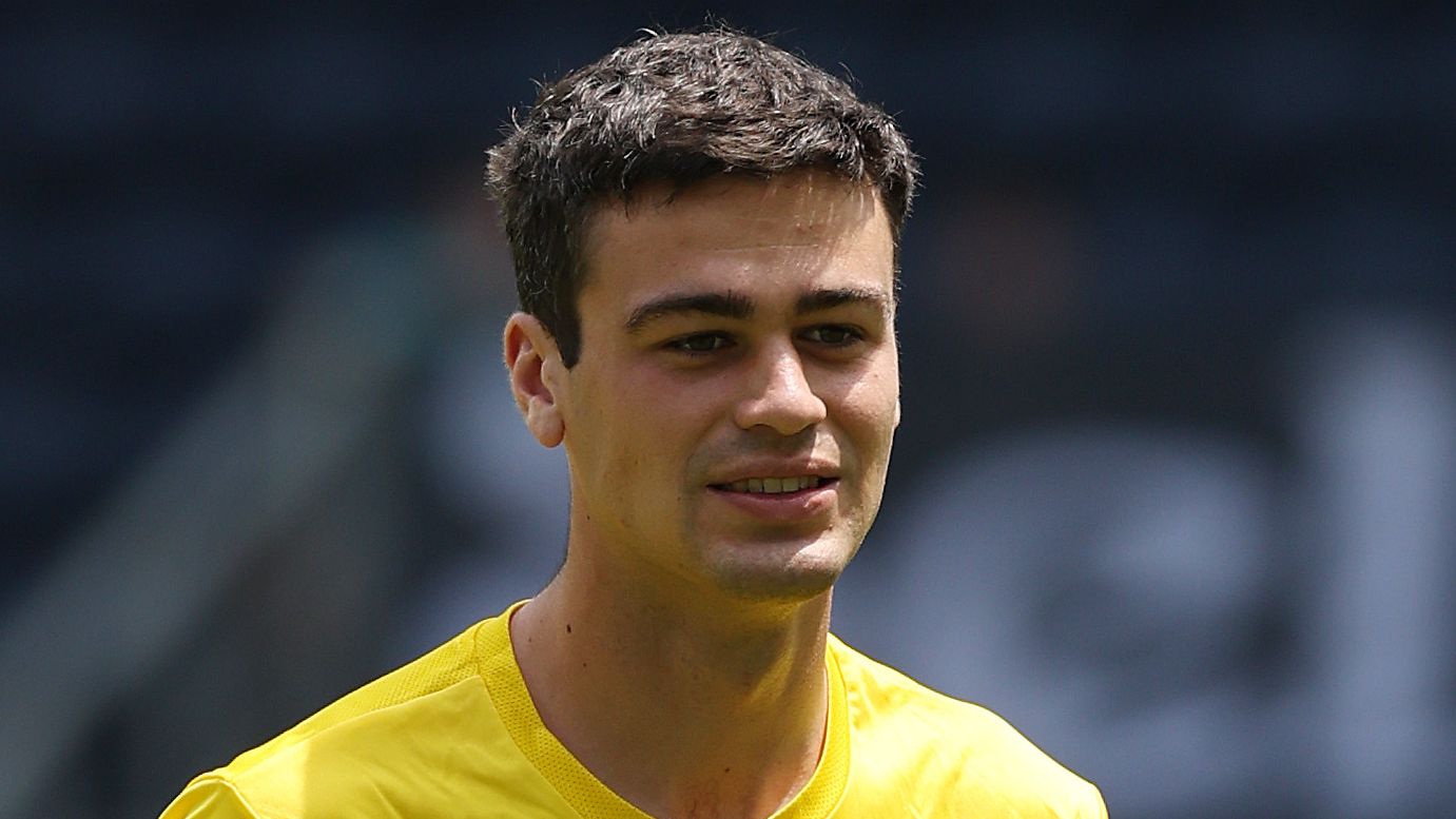 Borussia Dortmund v Ulsan HD FC: Group F - FIFA Club World Cup 2025