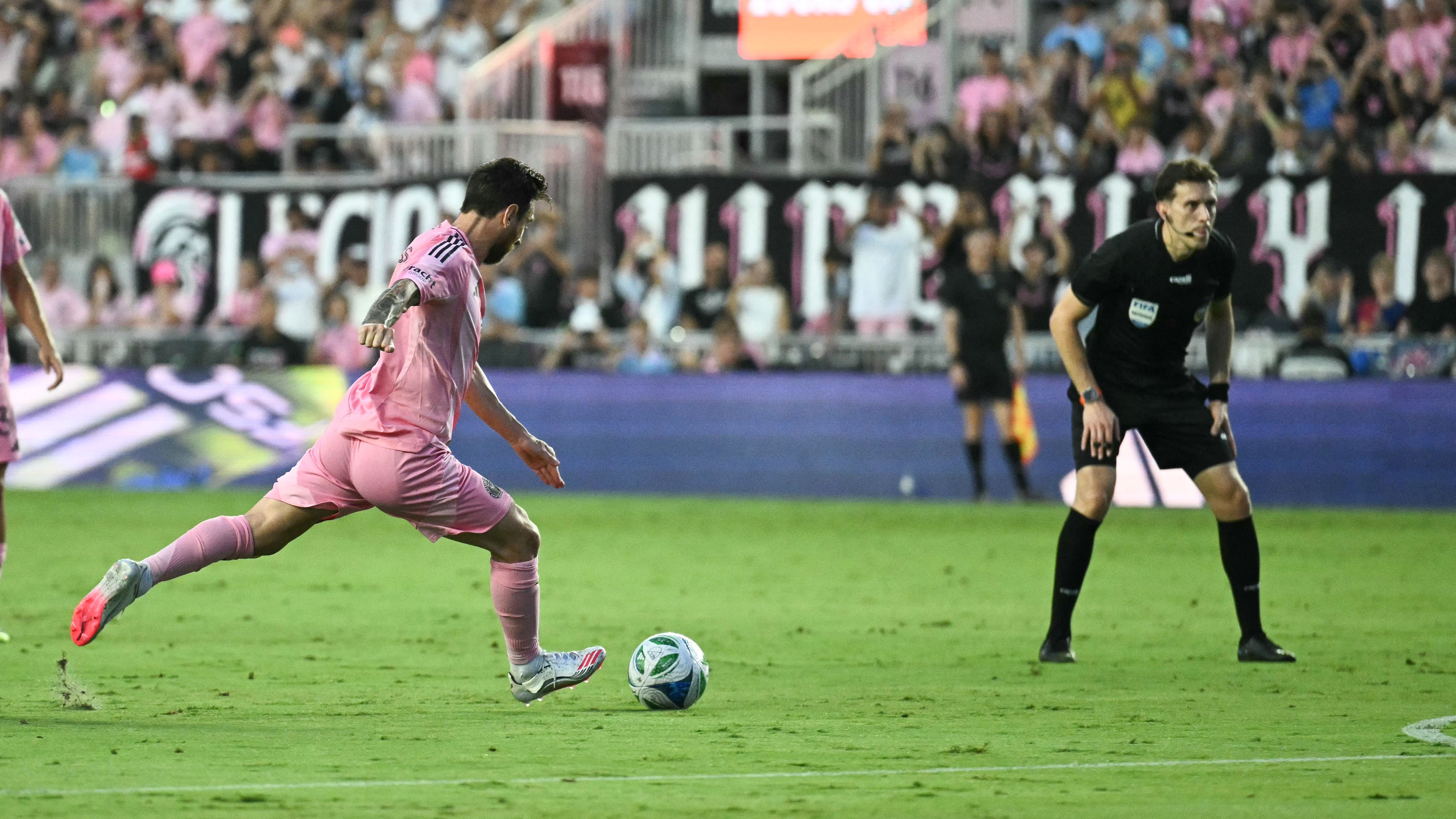 FBL-MLS-MIAMI-NASHVILLE